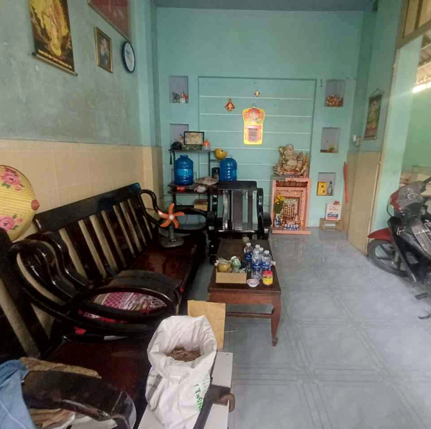 Bán nhà 2 tầng - Khu Y Tế Kỹ Thuật Cao - Bình Tân - DT:99m²