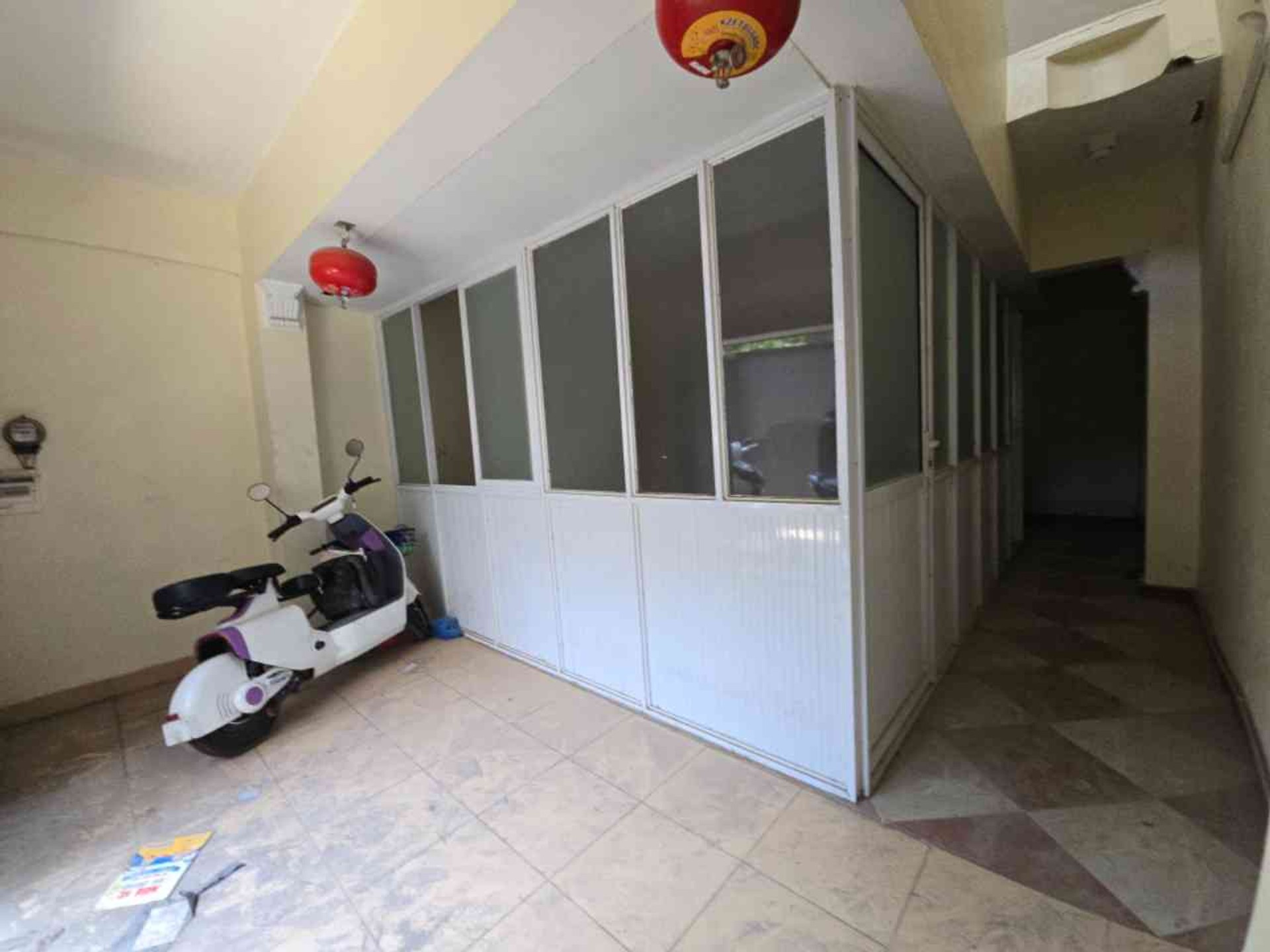 Nhà riêng 3 tầng thiết kế linh hoạt giữa trung tâm thành phố