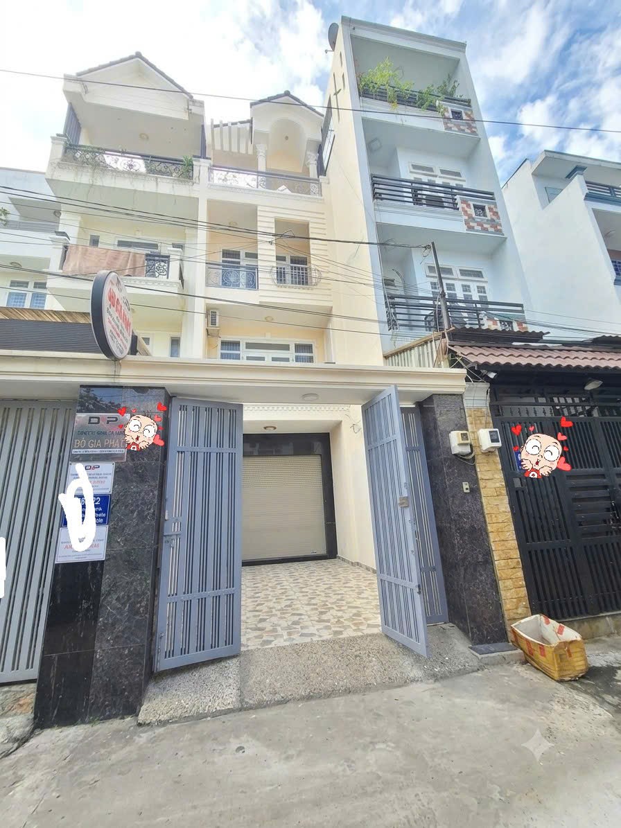 BÁN GẤP NHÀ MỚI 4 TẦNG TRƯỜNG CHINH, Q12 - HẺM XE HƠI VÀO NHÀ - 83M² (4x24M) - 8.5 TỶ