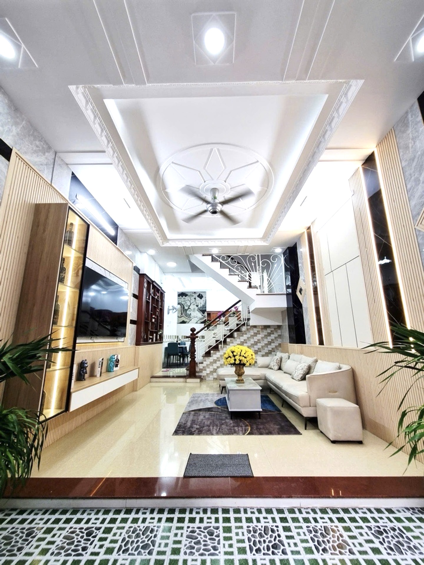 BÁN NHÀ TÂN THỚI HIỆP Q12 – HẺM VIP XE HƠI TRÁNH – 50M² – 4 TẦNG – FULL NỘI THẤT – NHỈNH 5 TỶ
