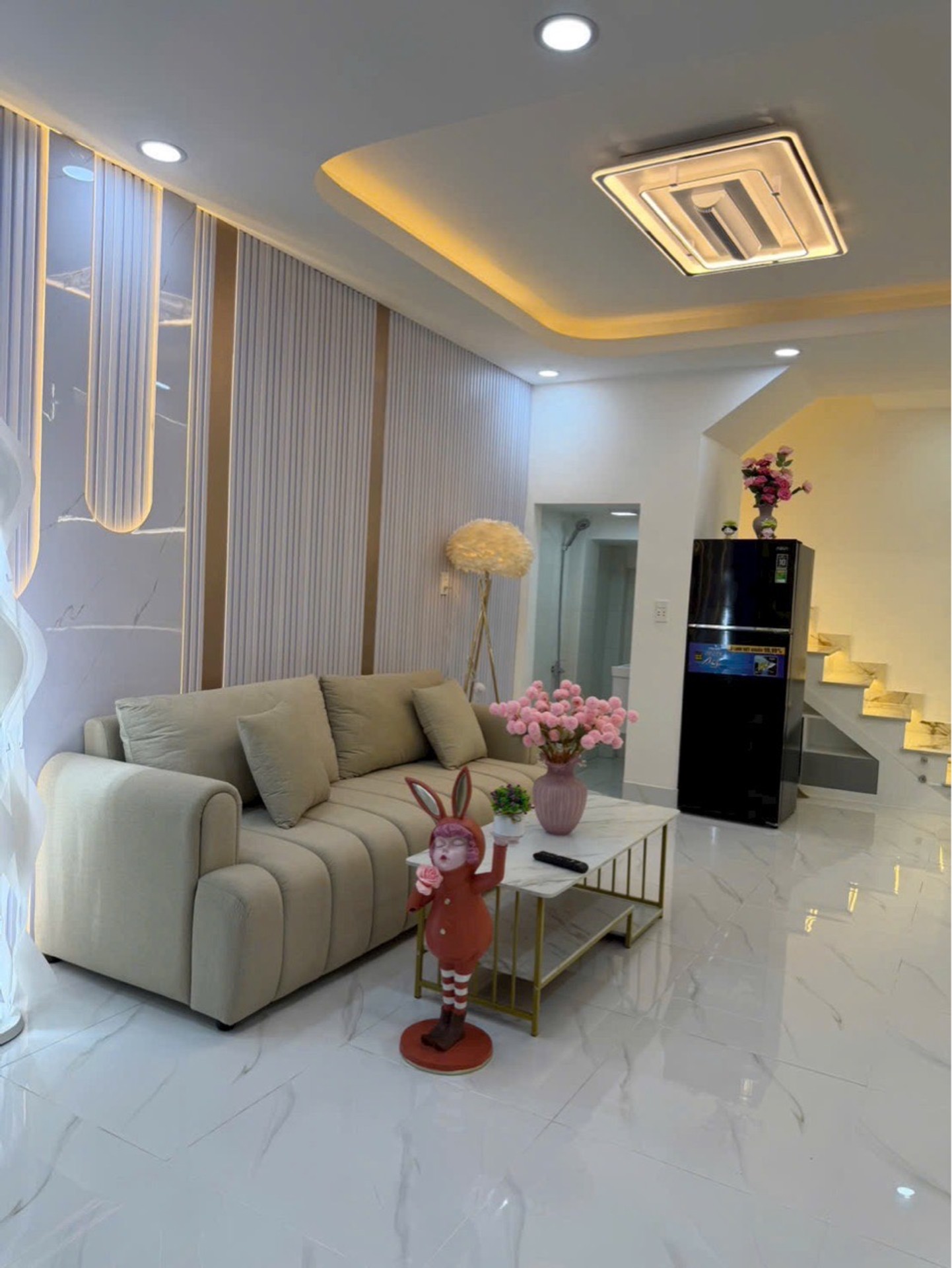 Bán nhà riêng quận 7 gần mặt tiền Huỳnh Tấn Phát, 32m2, 3 tầng