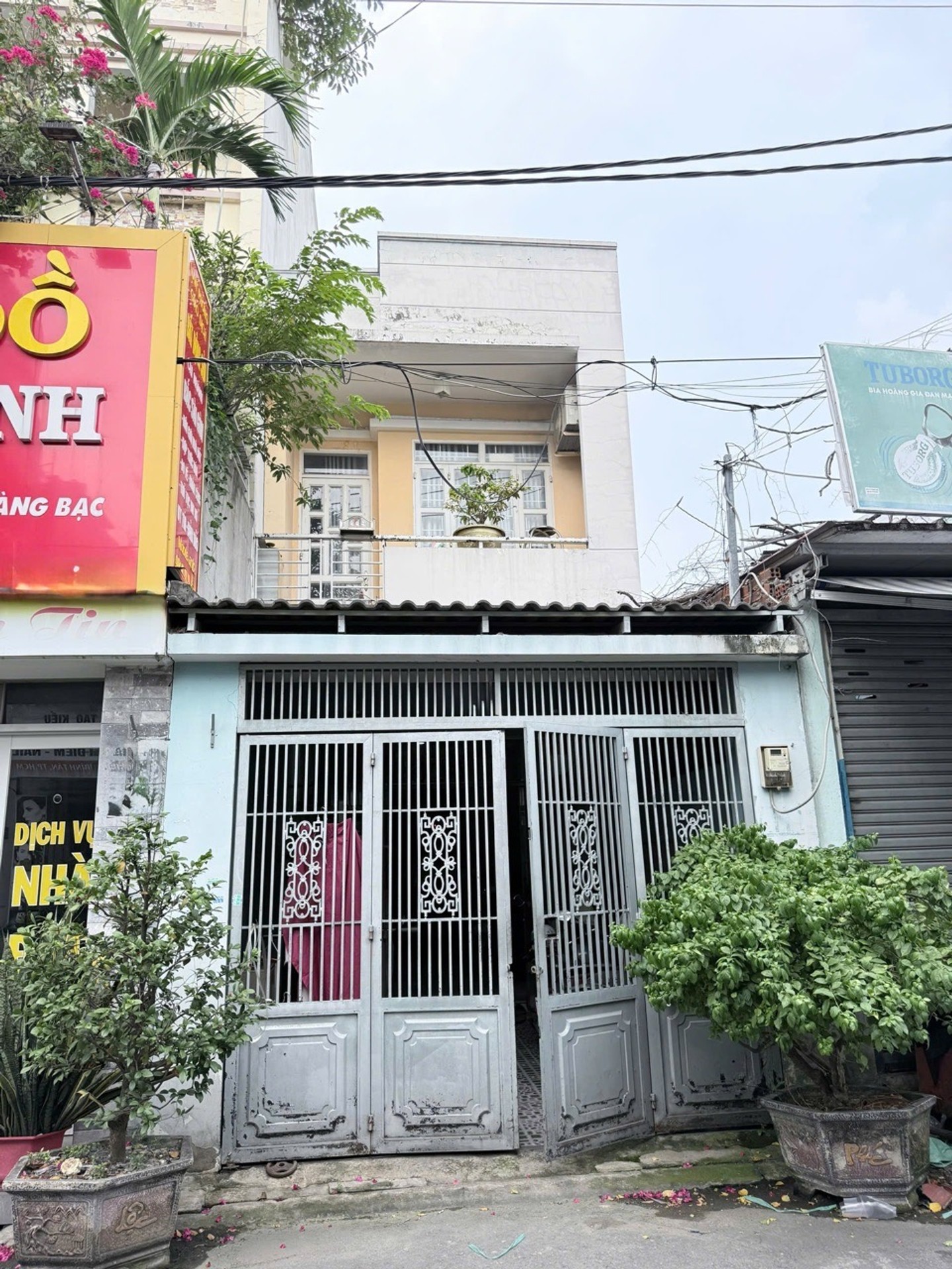 Bán nhà riêng 2 tầng tại Phường Phạm Đăng Giảng, mặt tiền hẻm ô tô 8m thuận tiện kinh doanh