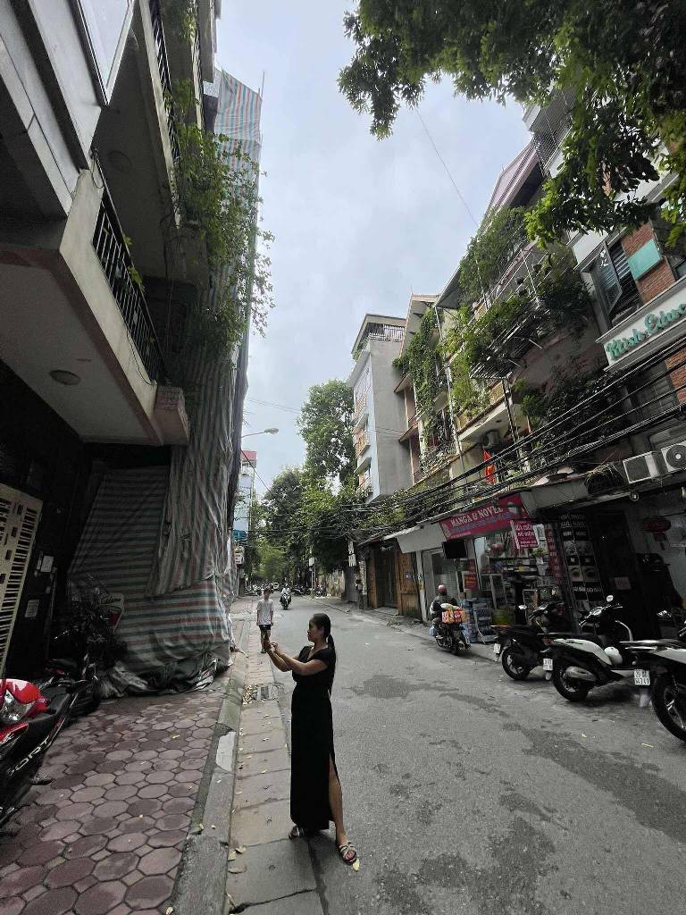 Nhà 6 tầng mặt ngõ 40 phố Tạ Quang Bửu - Bách Khoa, Hai Bà Trưng, vỉa hè, 62m2 (dt thực tế 70m2)