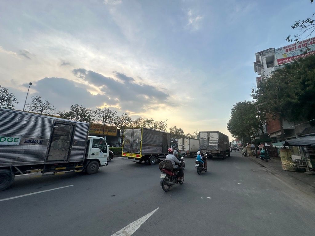 🔥 CĂN ĐÔI MẶT TIỀN HÀ HUY GIÁP – NGANG 8M.