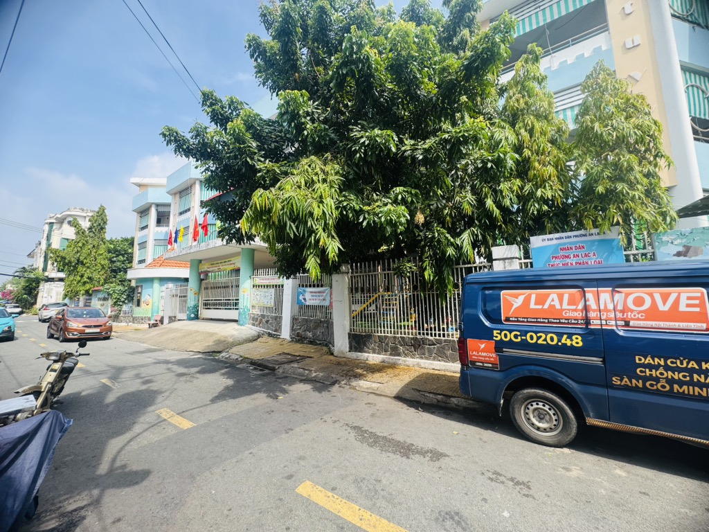 Nhà mặt phố 4 tầng khu Tên Lửa, phường An Lạc A, Bình Tân