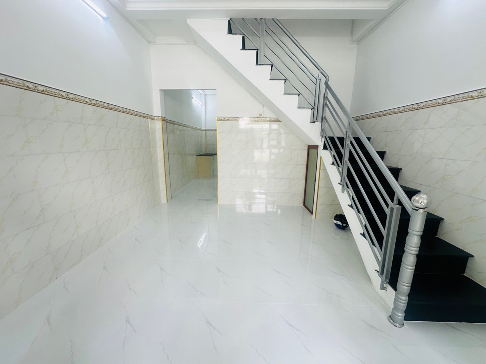 Bán nhà riêng trung tâm Linh Chiểu, Thủ Đức, mặt tiền rộng 7.3m