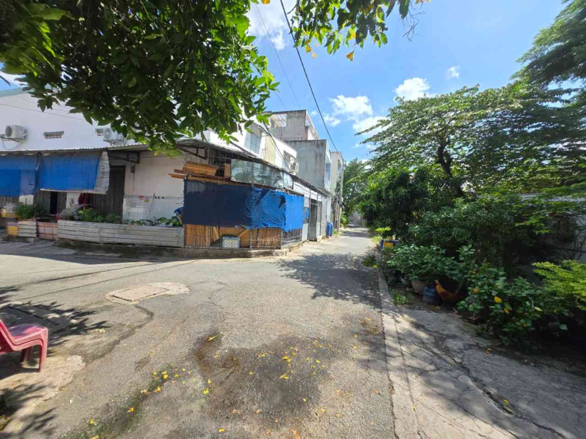 Bán nhà riêng lô góc mặt tiền rộng tại Linh Xuân, 129m2 - 8 t.ỷ