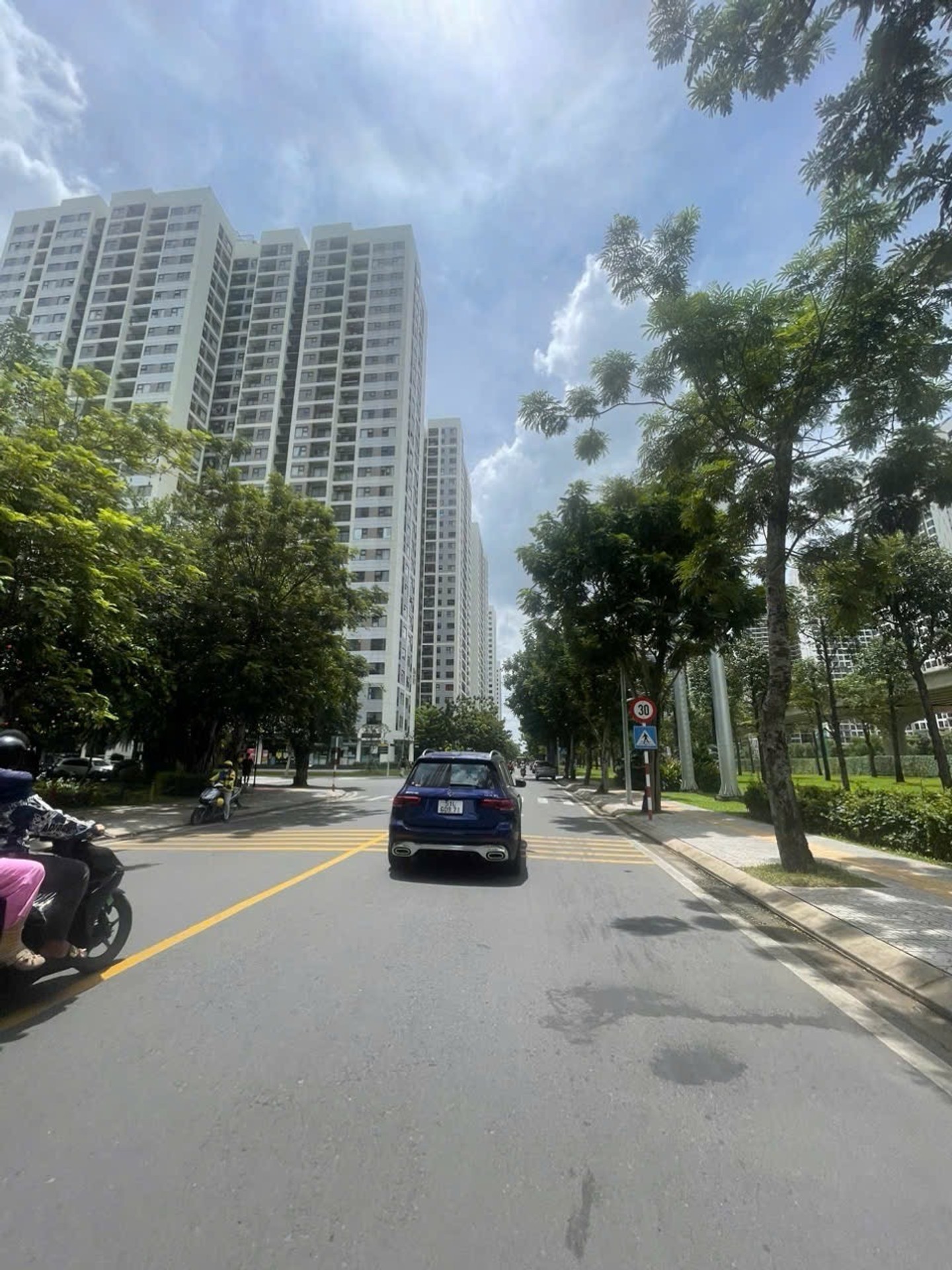 BÁN CĂN HỘ MASTERI CENTRE POINT – VINHOMES GRAND PARK – 49,7M² – TẦNG CAO – 1PN – GIÁ 3,6 TỶ