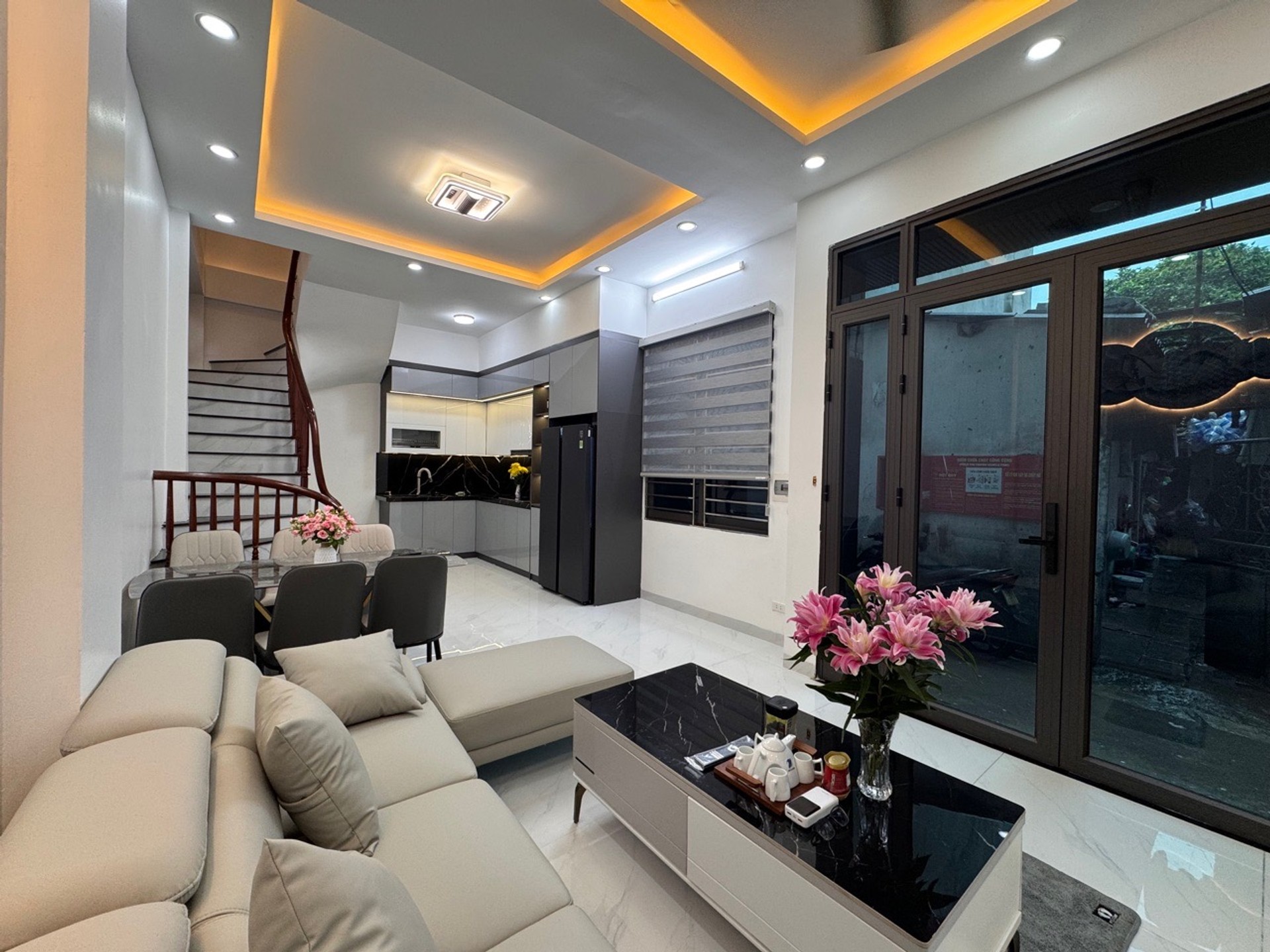 Cơ hội vàng sở hữu nhà Kim Đồng, mặt tiền rộng, ngõ thoáng hiếm có