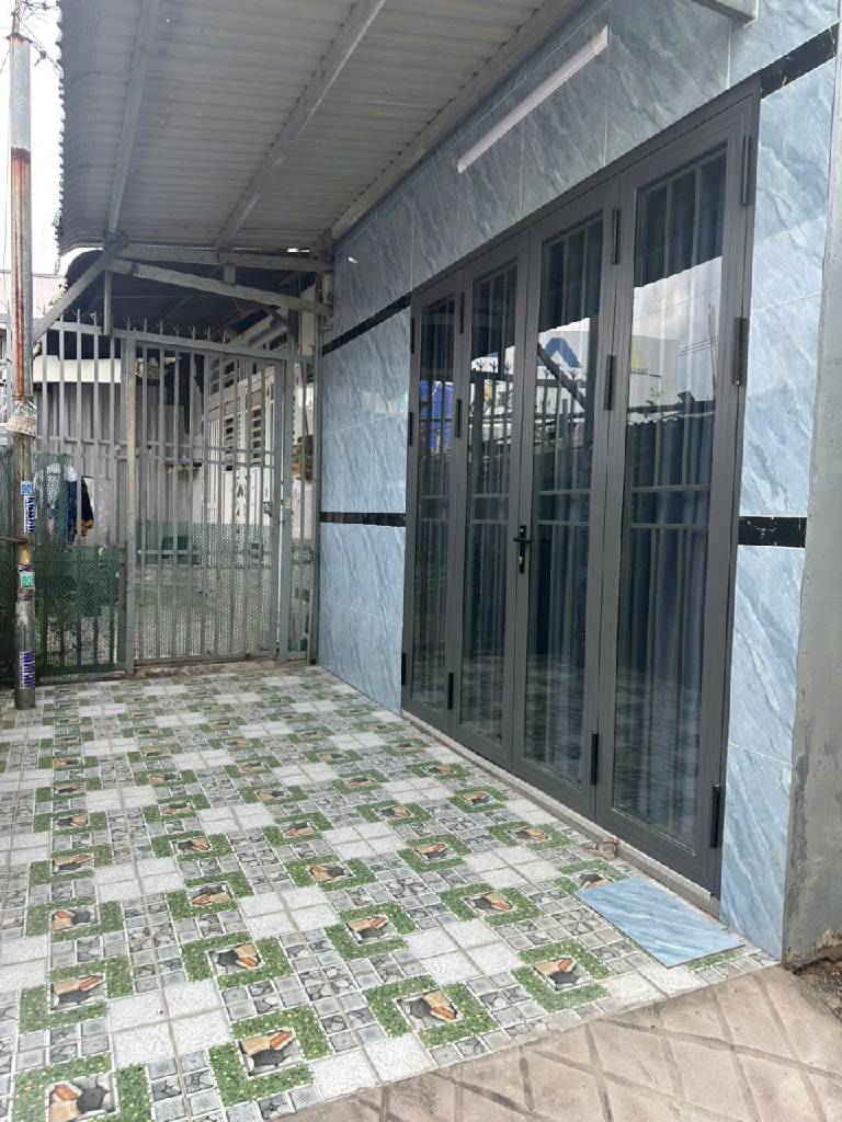 Nhà lô góc 2PN, 2 tầng gần Võ Văn Vân, giá 1.7 tỷ