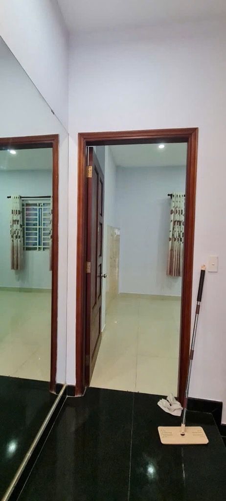 Bán nhà 2 tầng gần Metro Văn Thánh, diện tích 42.8m²