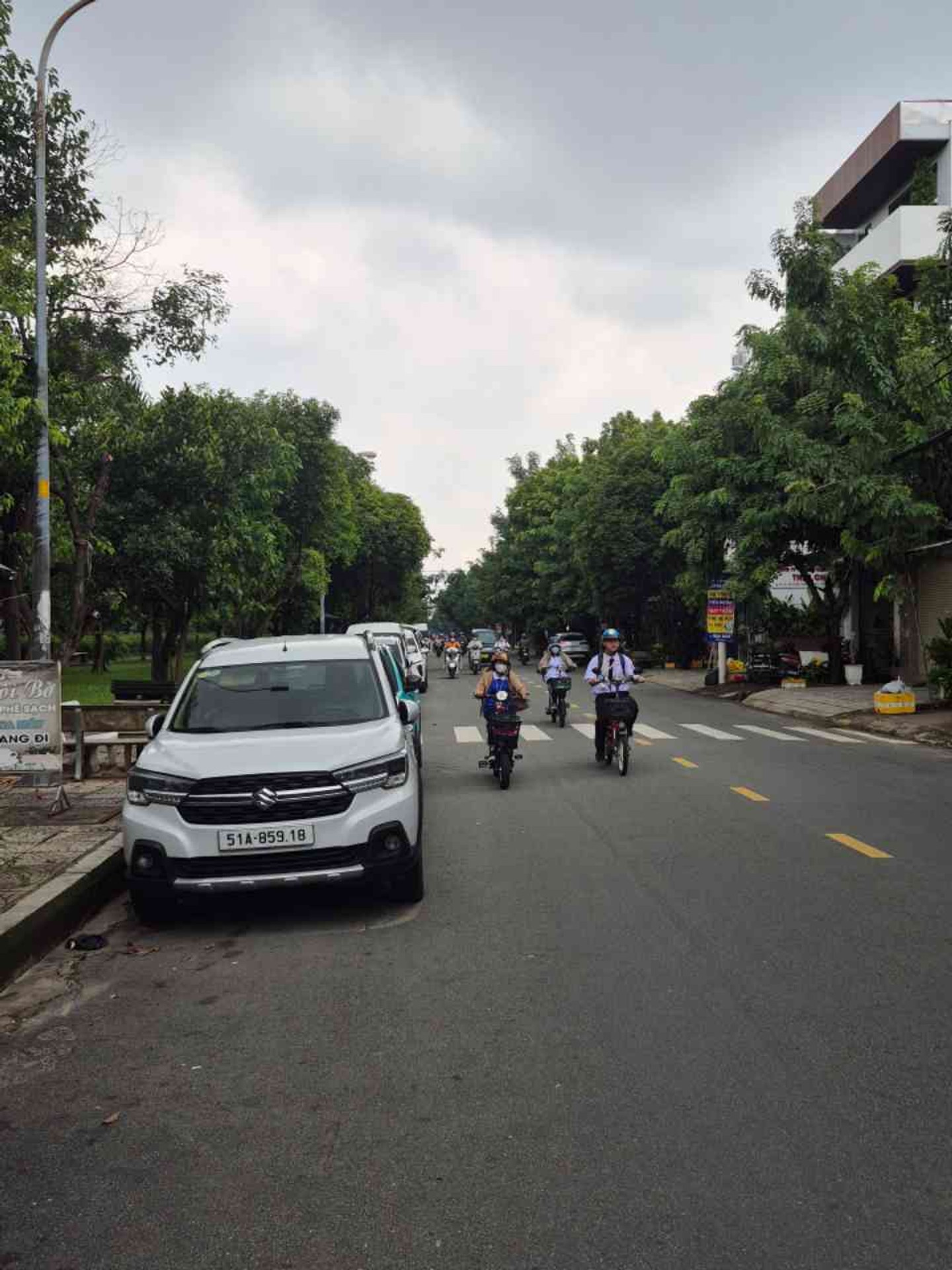 Bán nhà mặt tiền 8m, Phố Tây Thạnh, 8x25m, 3 tầng