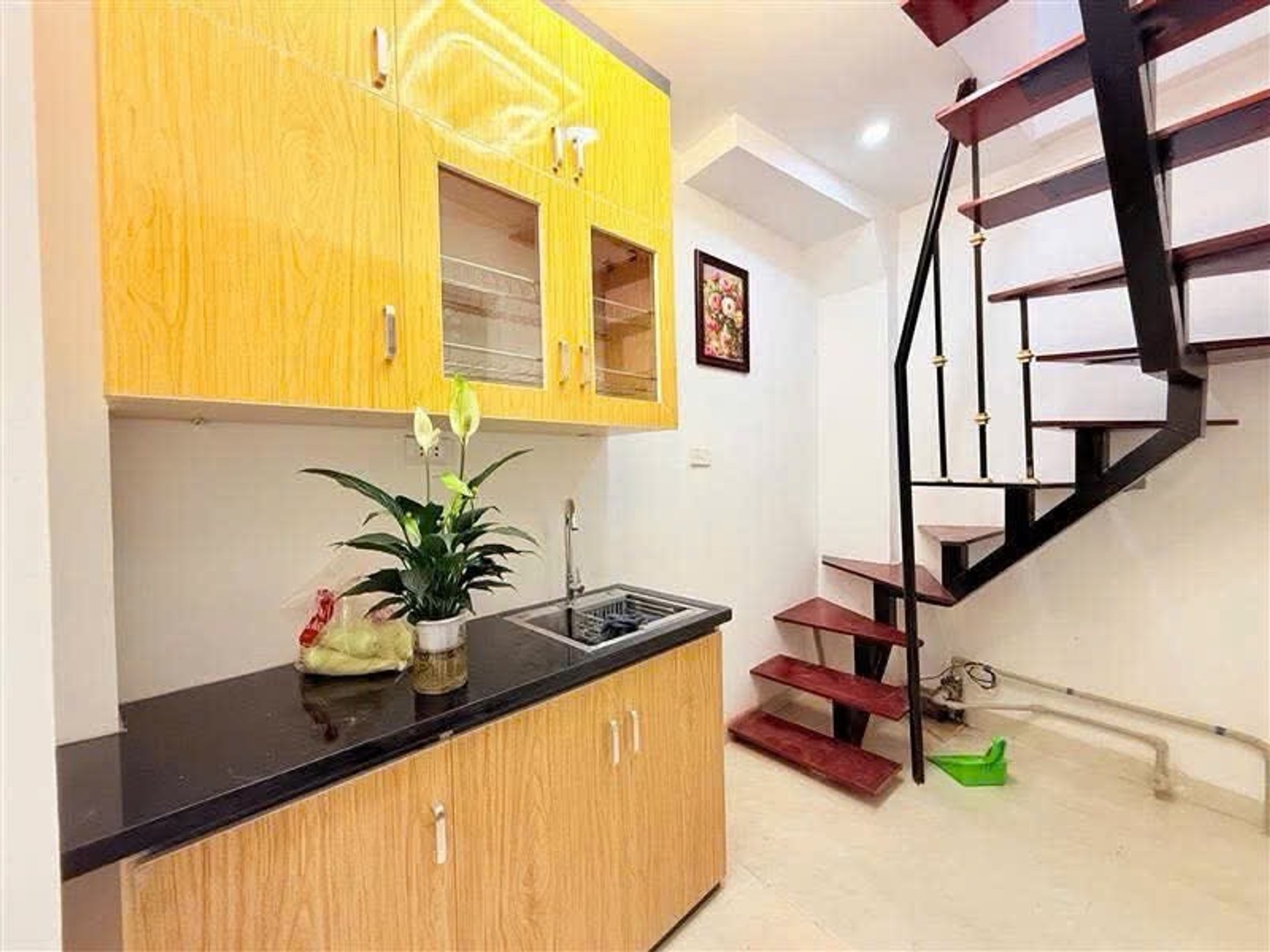 Bán nhà gần 282 Xã Đàn, LÔ GÓC 3 Thoáng - NGÕ THÔNG KINH DOANH