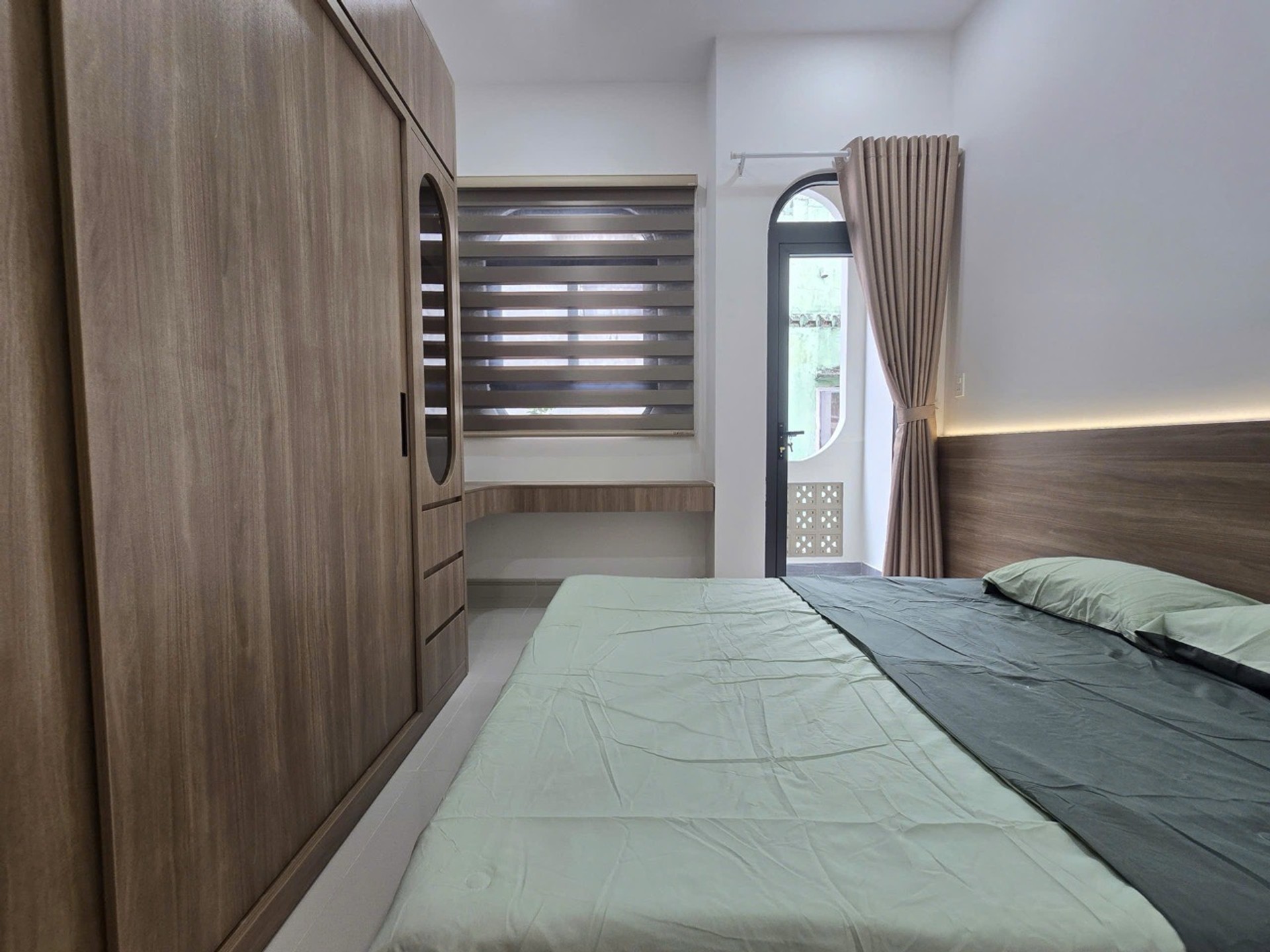 Âu cơ - căn nhà nhỏ xinh 3PN - dtsd 75m2 - hẻm trước nhà 4m - thích hợp GĐ nhiều thành viên