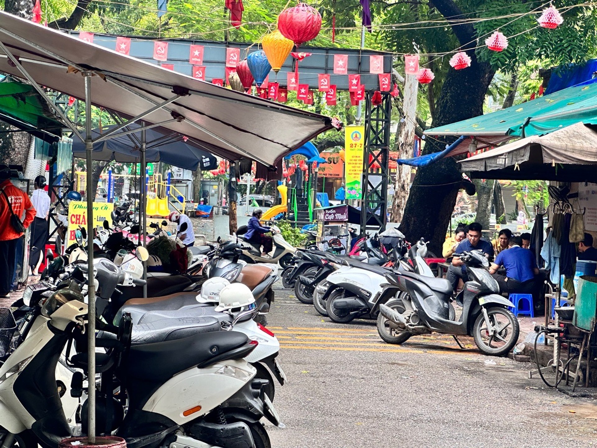 Nhà 3 Tầng Ngọc Lâm - Ô Tô Tránh, Kinh Doanh Đỉnh
