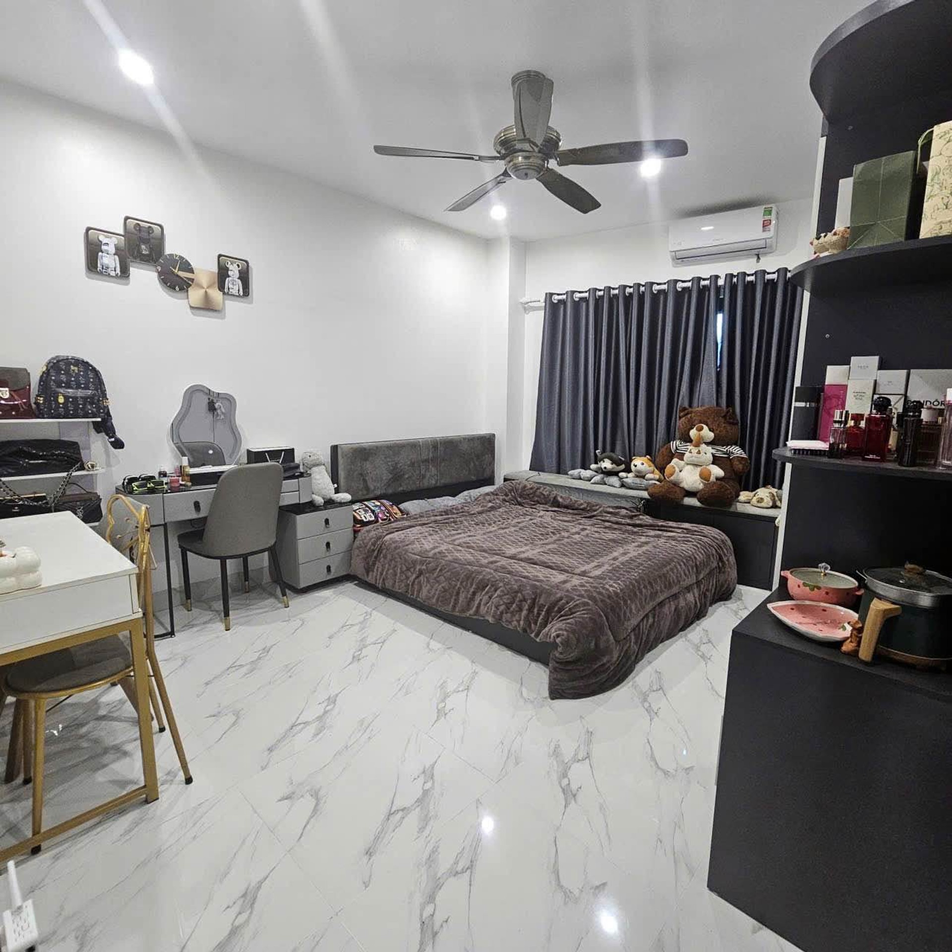 Nhà 5 tầng view công viên Đức Thượng, full nội thất, sẵn ở ngay