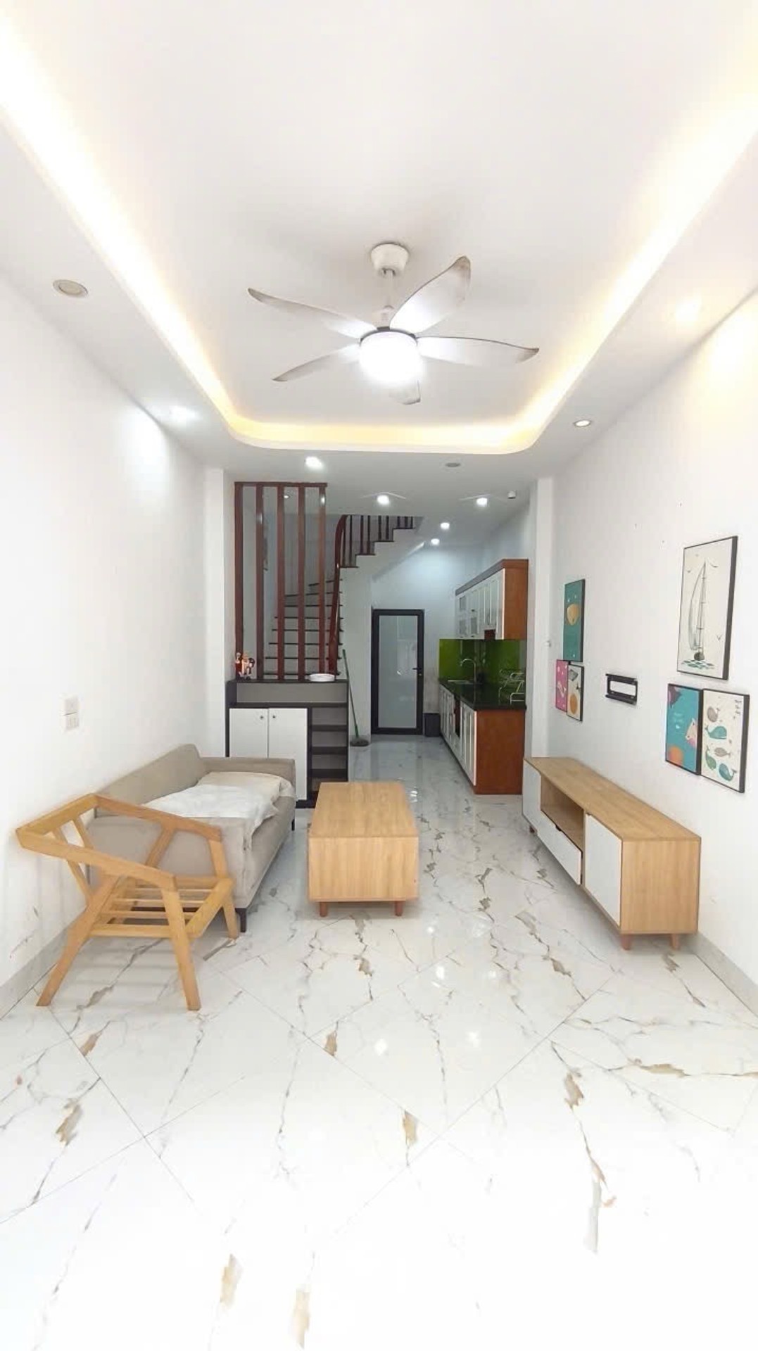 Nhà 4 tầng ô tô đỗ cửa An Thắng, 31m2, giá 3,36 tỷ