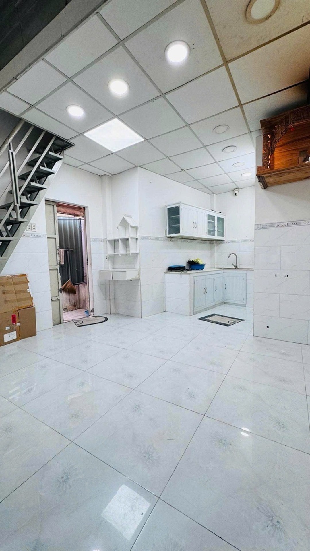 QUẬN 8 - NH.À MỚI 2 TẦNG TÙNG THIỆN VƯƠNG MUA VÀO Ở NGAY - NGAY GẦN MẶT TIỀN ĐƯỜNG - 2.X T.Ỷ