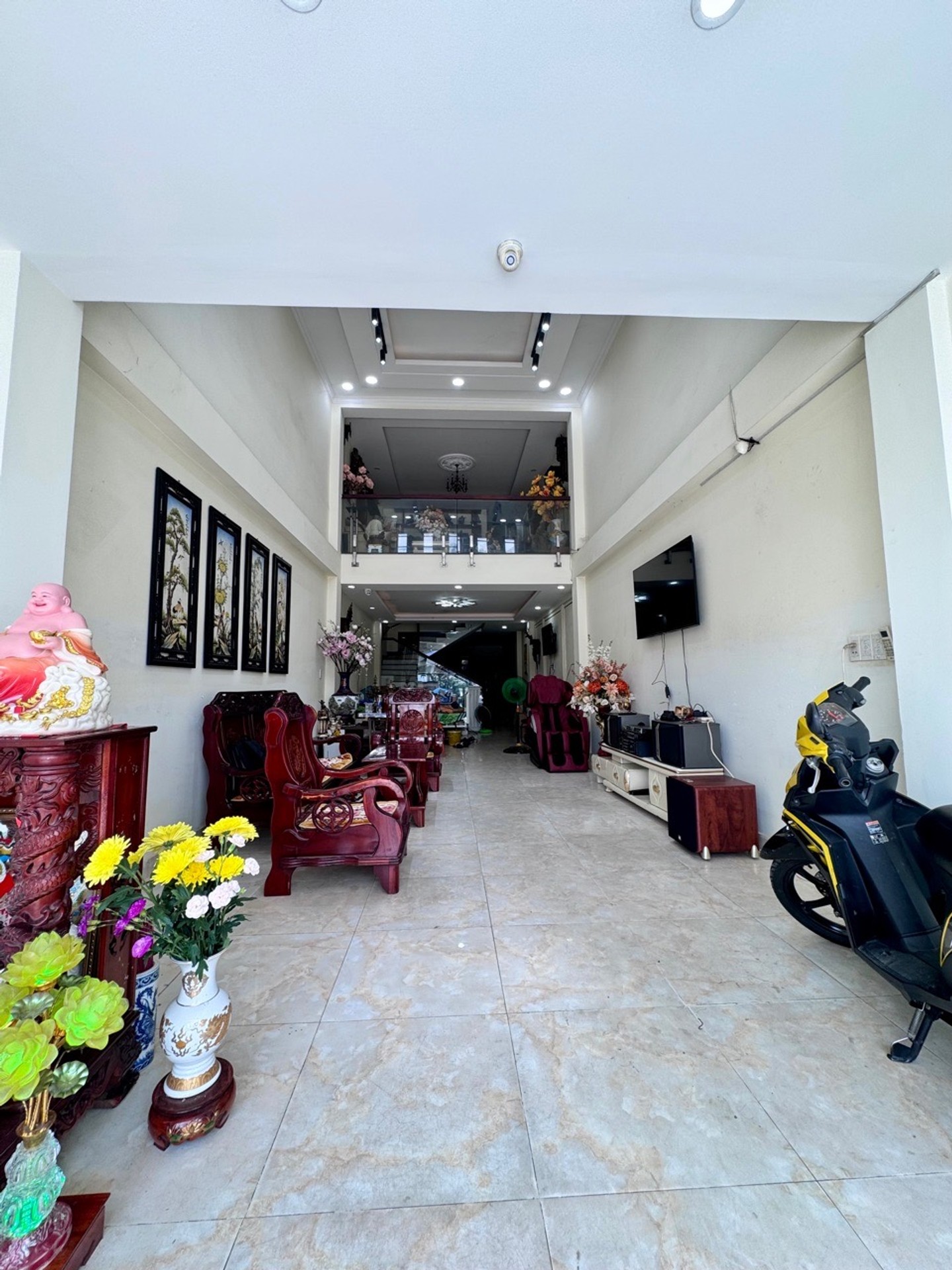 Cơ hội hiếm có sở hữu nhà mặt phố kinh doanh sầm uất tại Tân Thới Hiệp