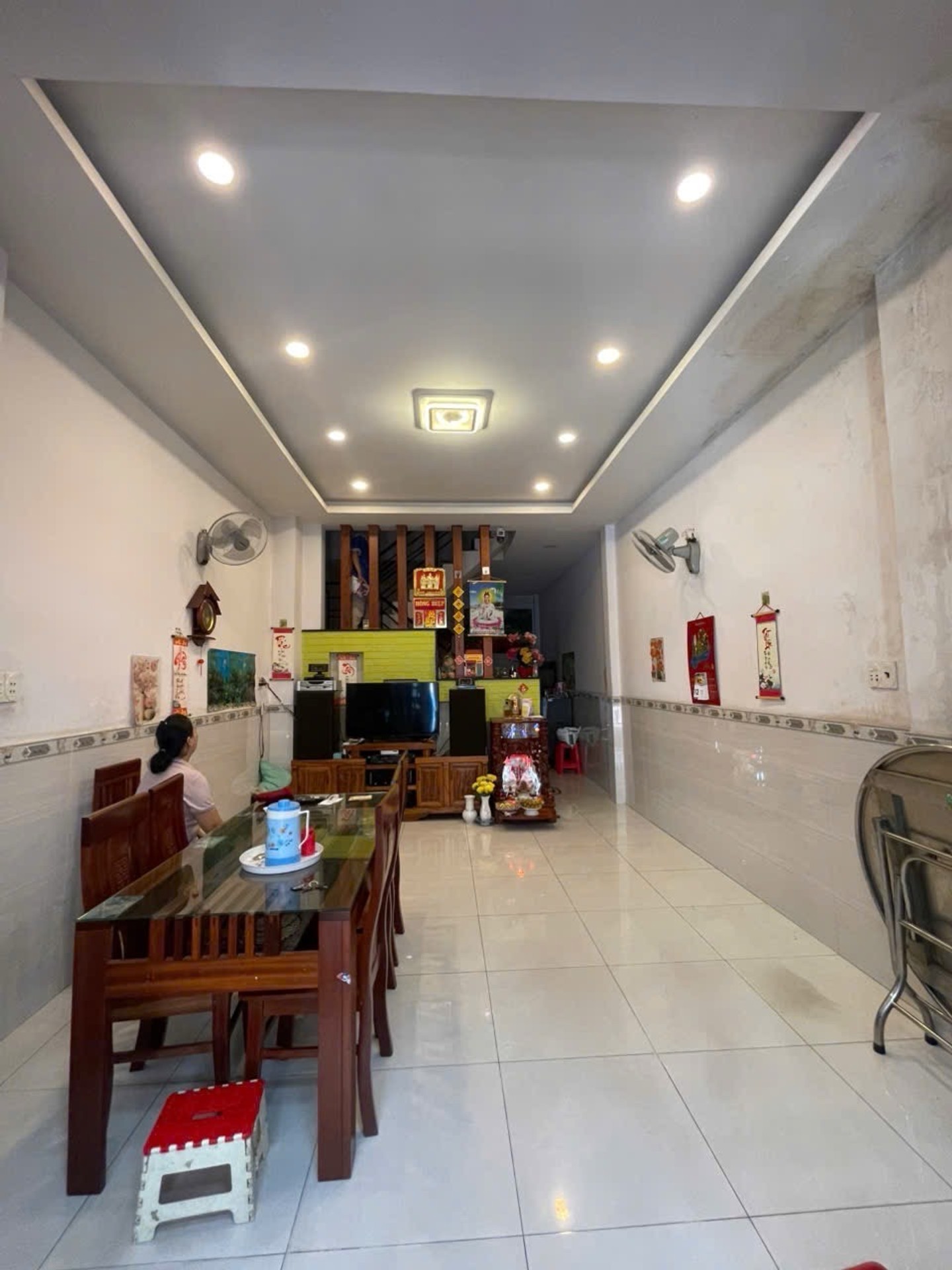 Nhà 2 tầng 54.6m2 giá 5.45 tỷ tại Bình Tân