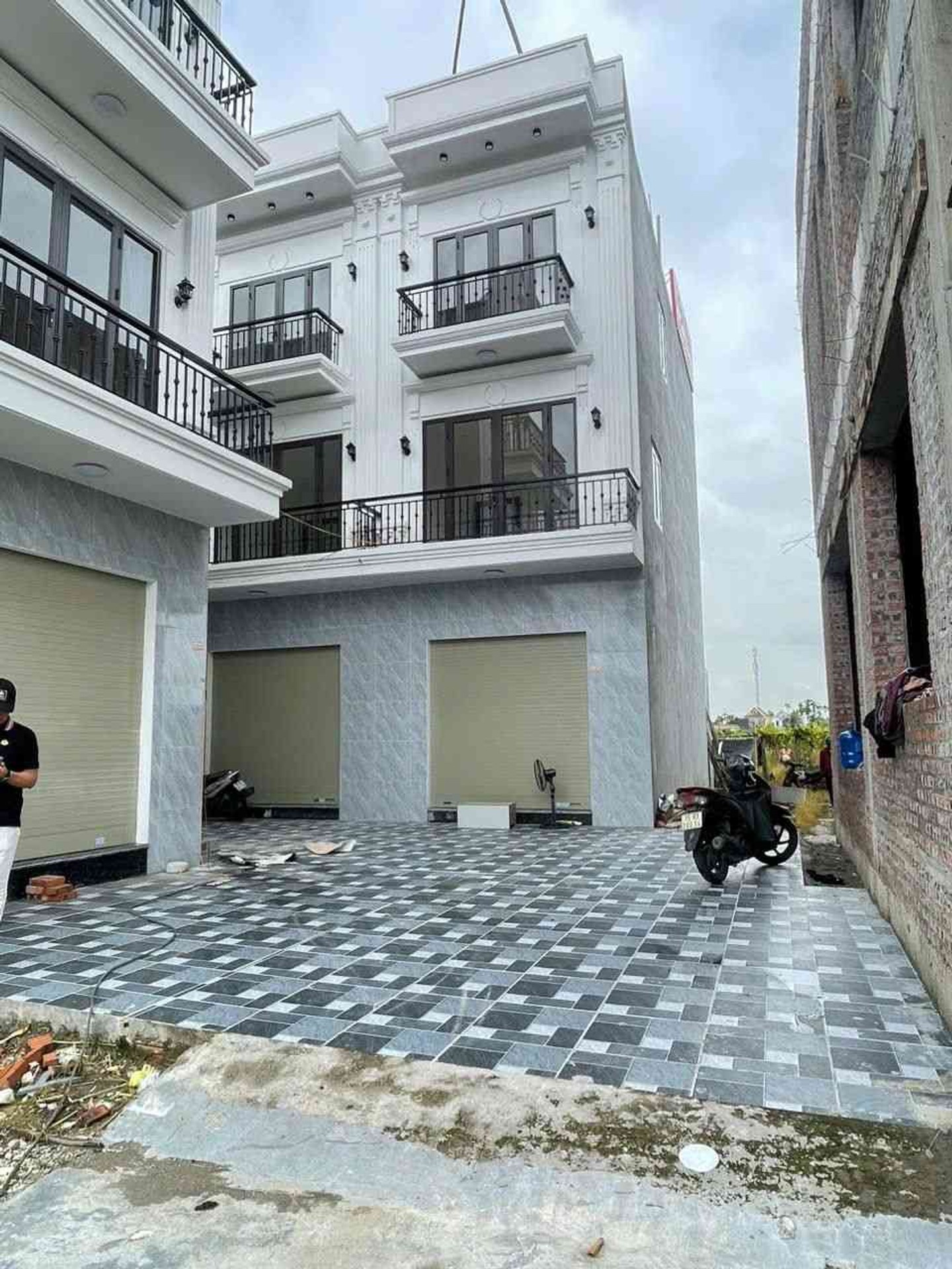 Nhà Lô Góc Ô Tô Tận Cửa, 3 Mặt Thoáng 54m2 Tại An Dương
