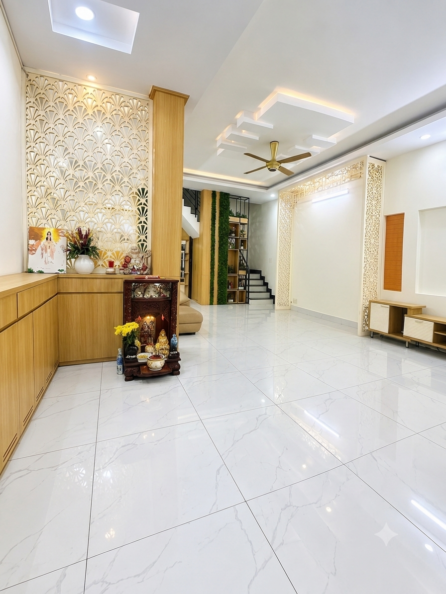Thủ Đức - (Trường Thọ cũ) - Nhà 2 tầng mặt tiền đường lớn - diện tích khủng - SHR