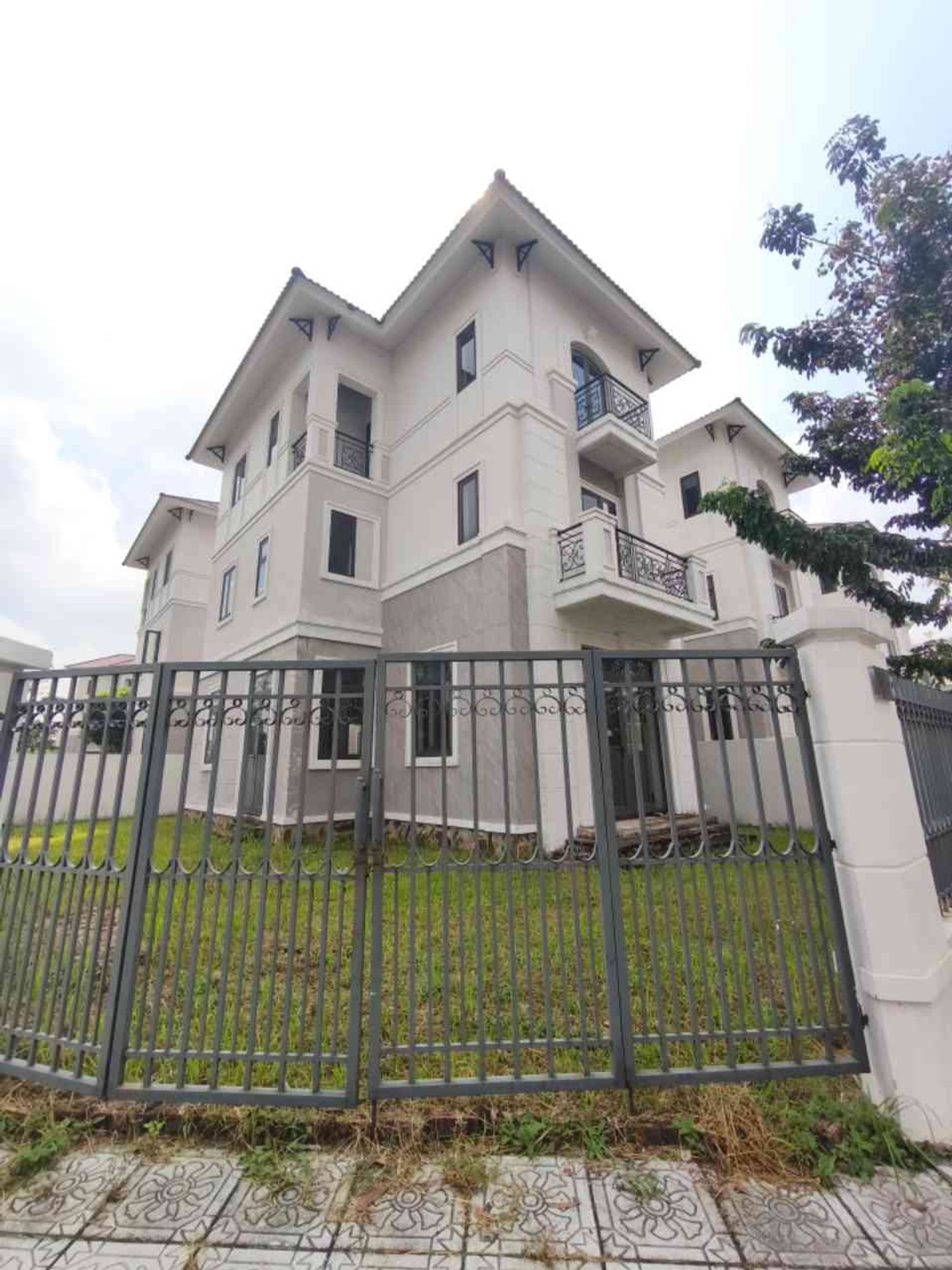 Biệt thự góc đón lộc ở Centa City Vsip Bắc Ninh 230m2