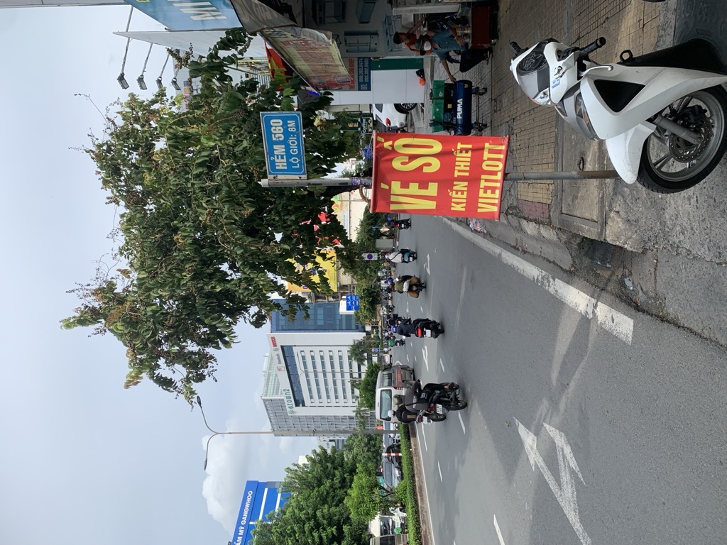Nhà 4 tầng mặt tiền 7m tại Phường 13 Tân Bình, giá tốt