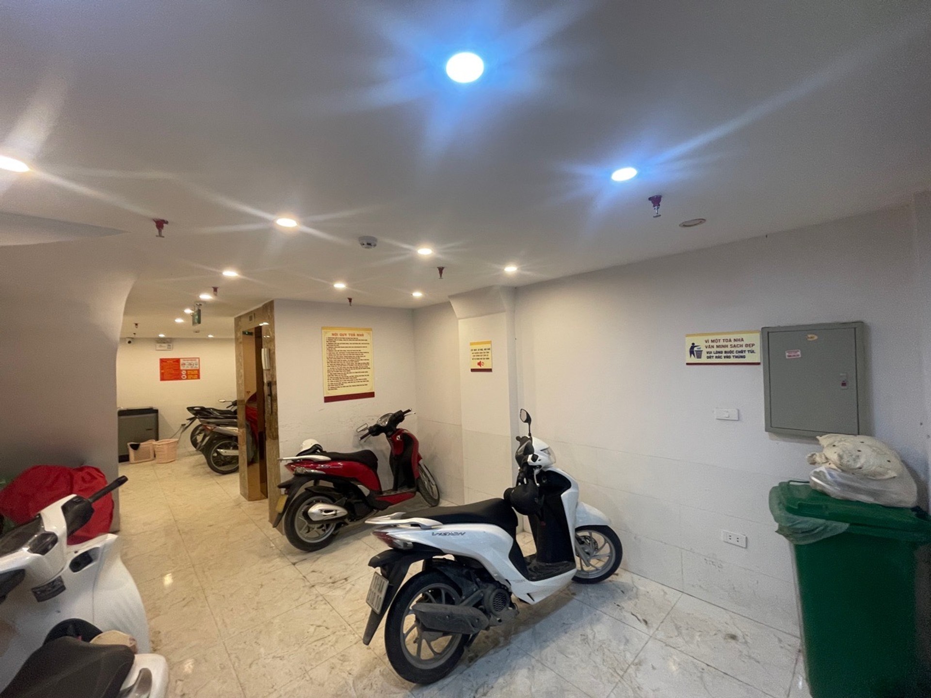 CẦN BÁN NHÀ GẤP! LÊ QUANG ĐẠO - LÔ GÓC - MẶT TIỀN ĐẸP