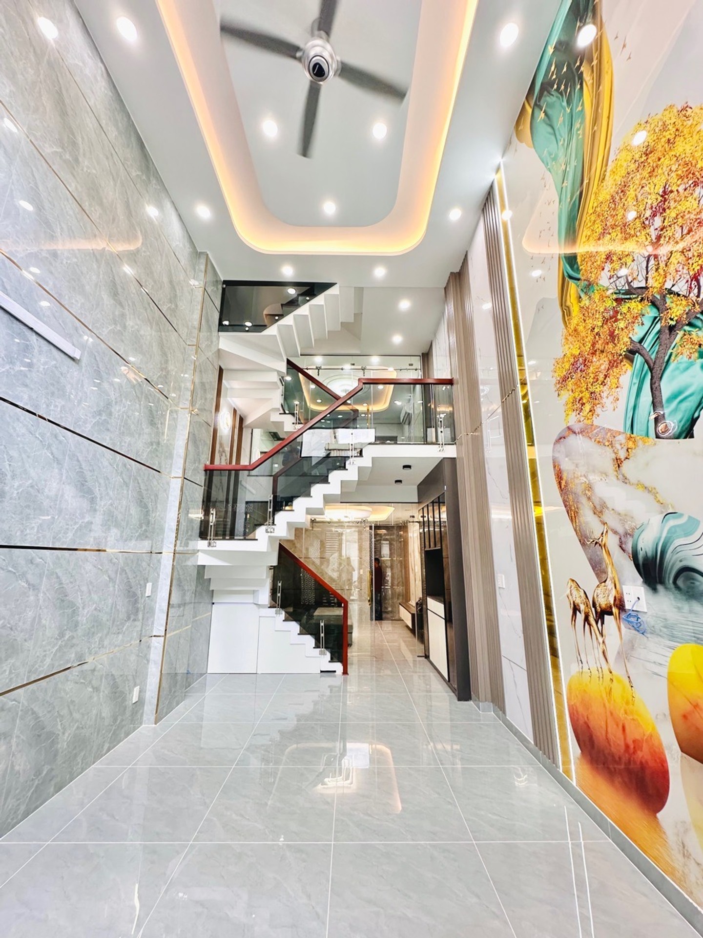 🏡GẦN ĐẦM SEN - OTO NGỦ NHÀ - 52M2 - 5 TẦNG - NHỈNH 7 TY🏡