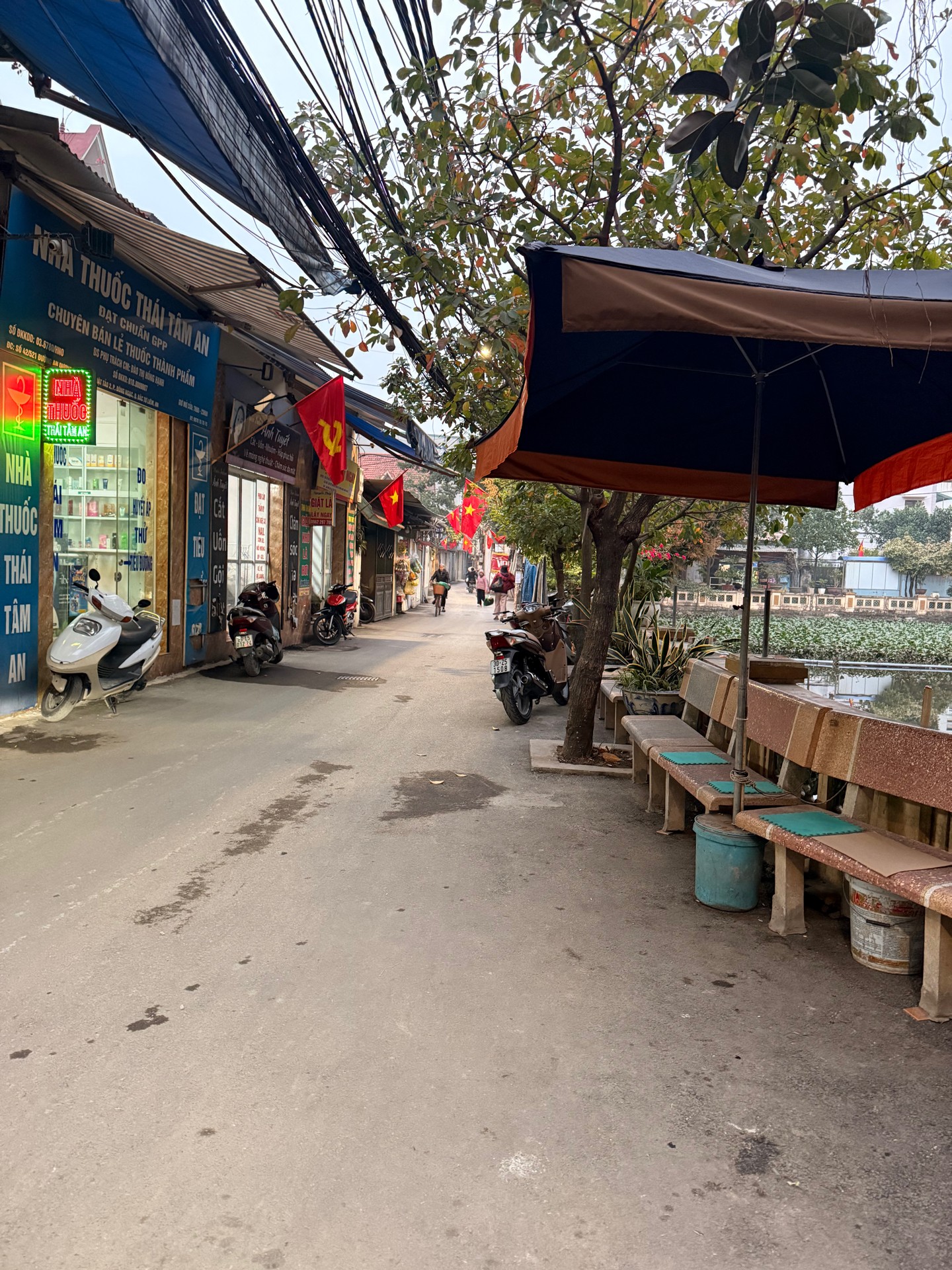 Bán nhà 5 tầng rộng 31.3m² tại An Dương Vương, tiện nghi đầy đủ, ngõ rộng ô tô nhỏ vào được