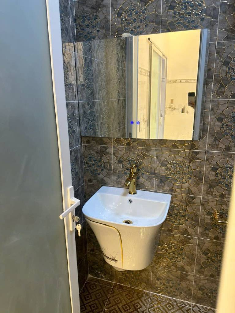 💥💥NỞ Hậu - VT Hiếm - Sát Q1, ngay Landmark
🏡 69m² | Ngang 4m x16m
Giá 8.5T🌹🌹
👍Vào ở Ngay
📍