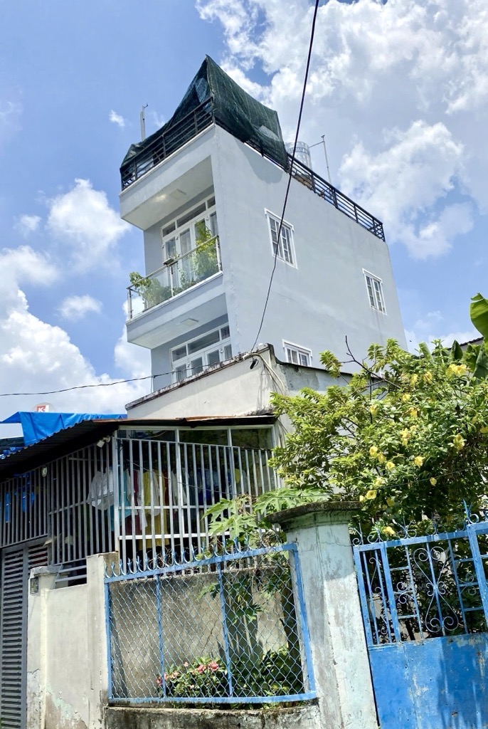 Bán nhà riêng 3 tầng 58m2 tại Linh Tây, Thủ Đức, pháp lý đầy đủ, giá 5.5 tỷ