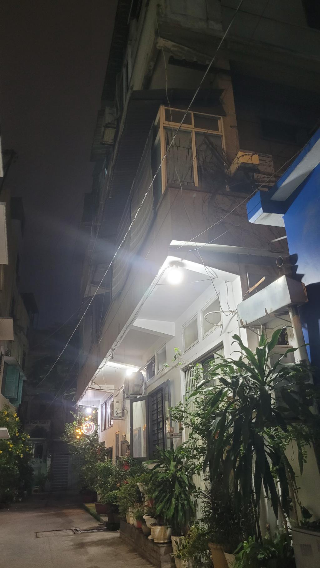 Căn hộ 3 tầng mặt tiền kinh doanh sầm uất Quận 10
