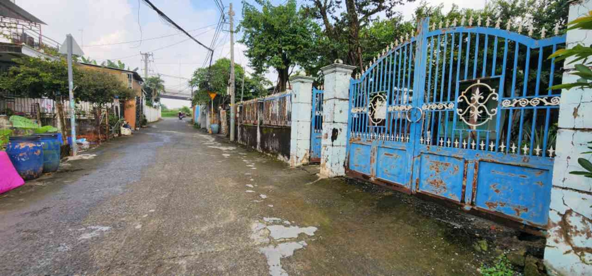 Nhà Mặt Phố Đẳng Cấp Gần Vành Đai 3 với Không Gian Rộng Rãi 5,5 Tỷ