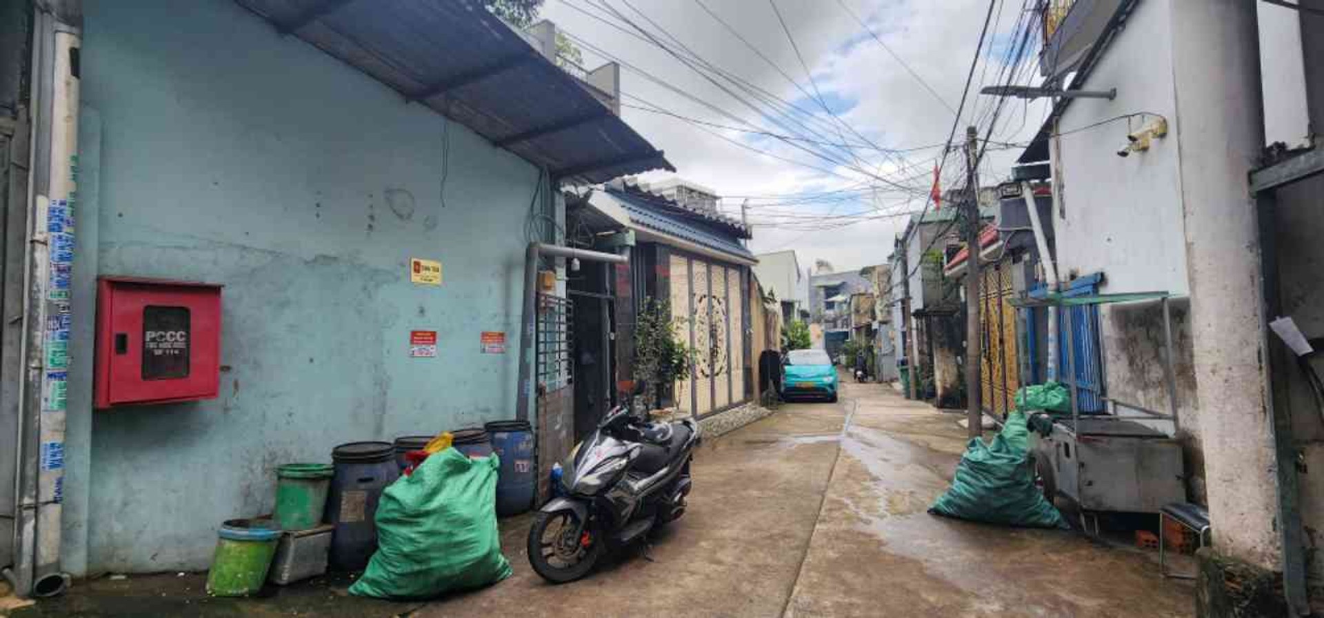 Giảm mạnh 1 tỷ - Dãy trọ hẻm Hoàng Hữu Nam gần Bến xe Miền Đông mới