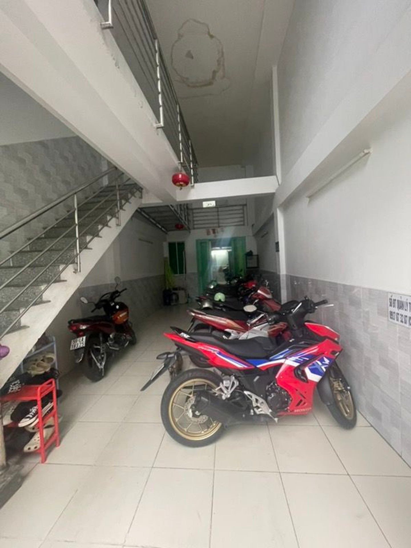 Nhà riêng 4 tầng 98.1m² tại quận 4, phù hợp đầu tư và kinh doanh