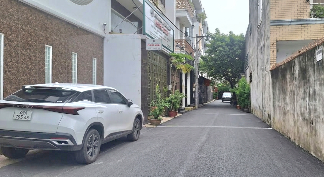 Bình Tân nhà 4 tầng, chỉ hơn 6ty, xe tải đậu cửa