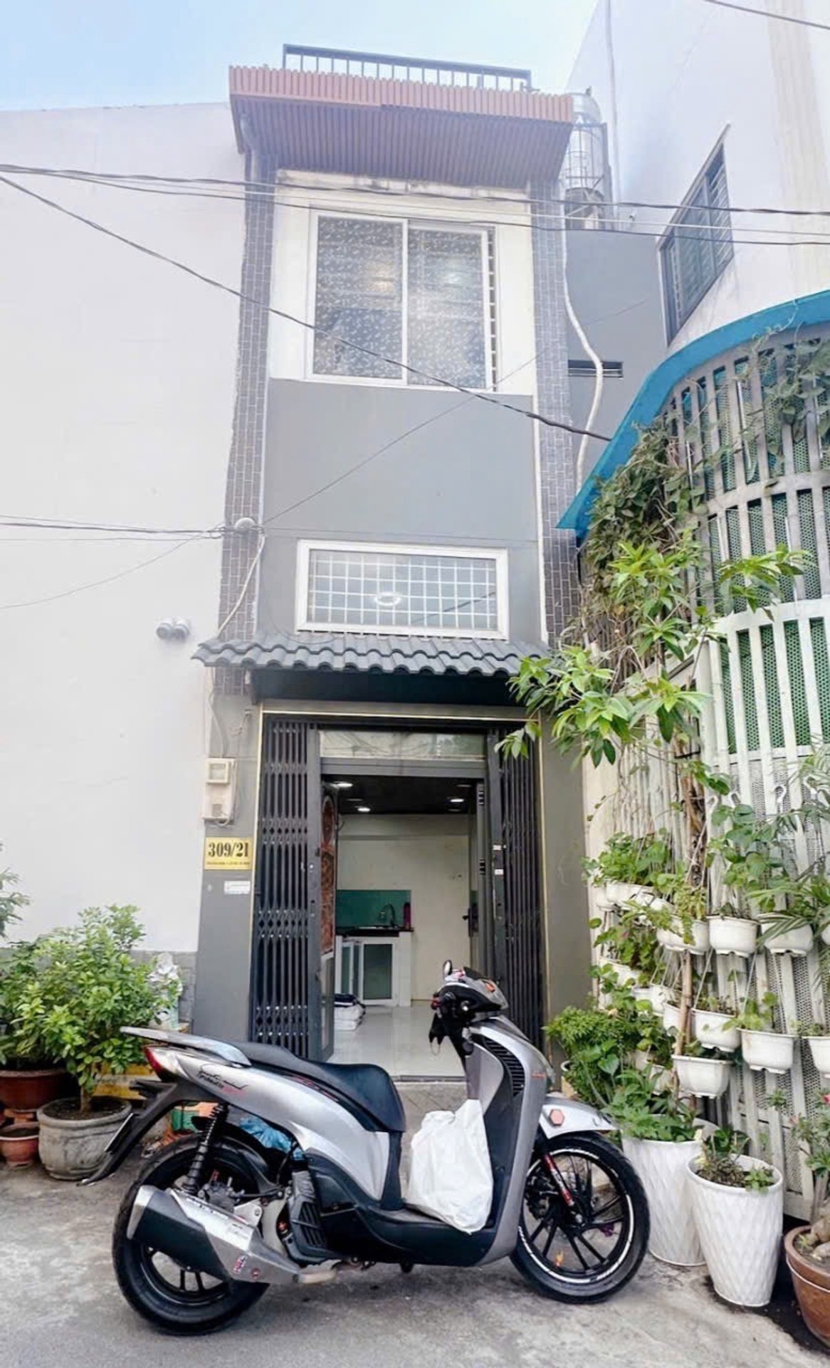 Bán nhà riêng 3 tầng khu vực gần chợ An Nhơn giá 2.2 tỷ