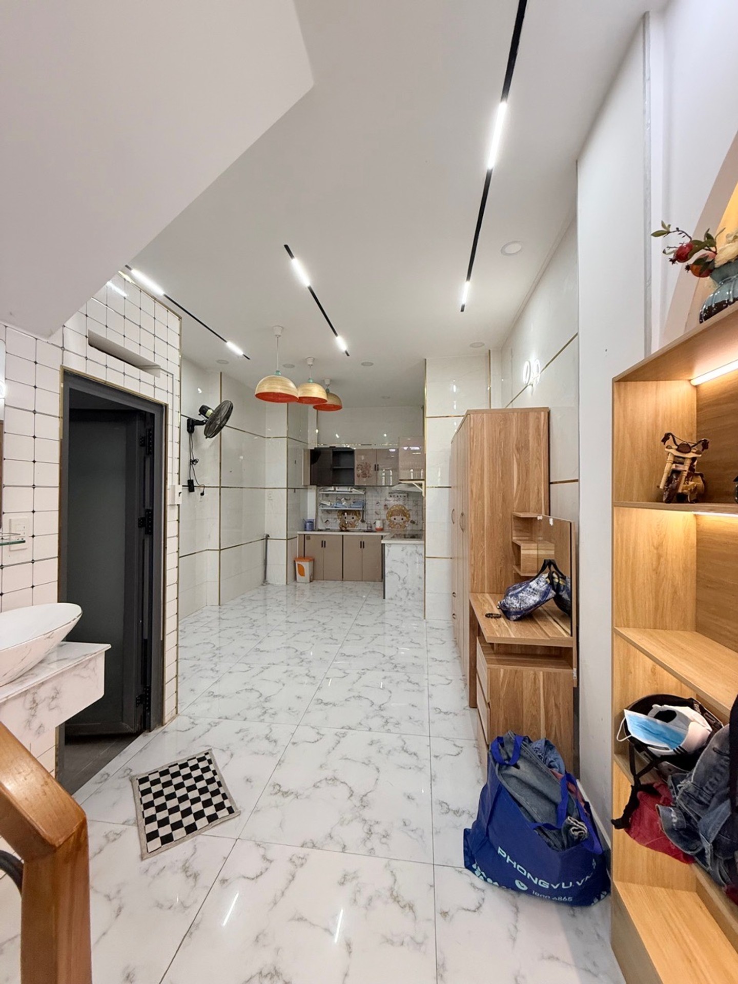 💥💥HẺM Xe Hơi - Gần Mặt Tiền - Khu VIP An Ninh
🏡 43m² | Ngang 4m x12m | 3PN
Giá 7.19T🌹🌹
👍Phù h