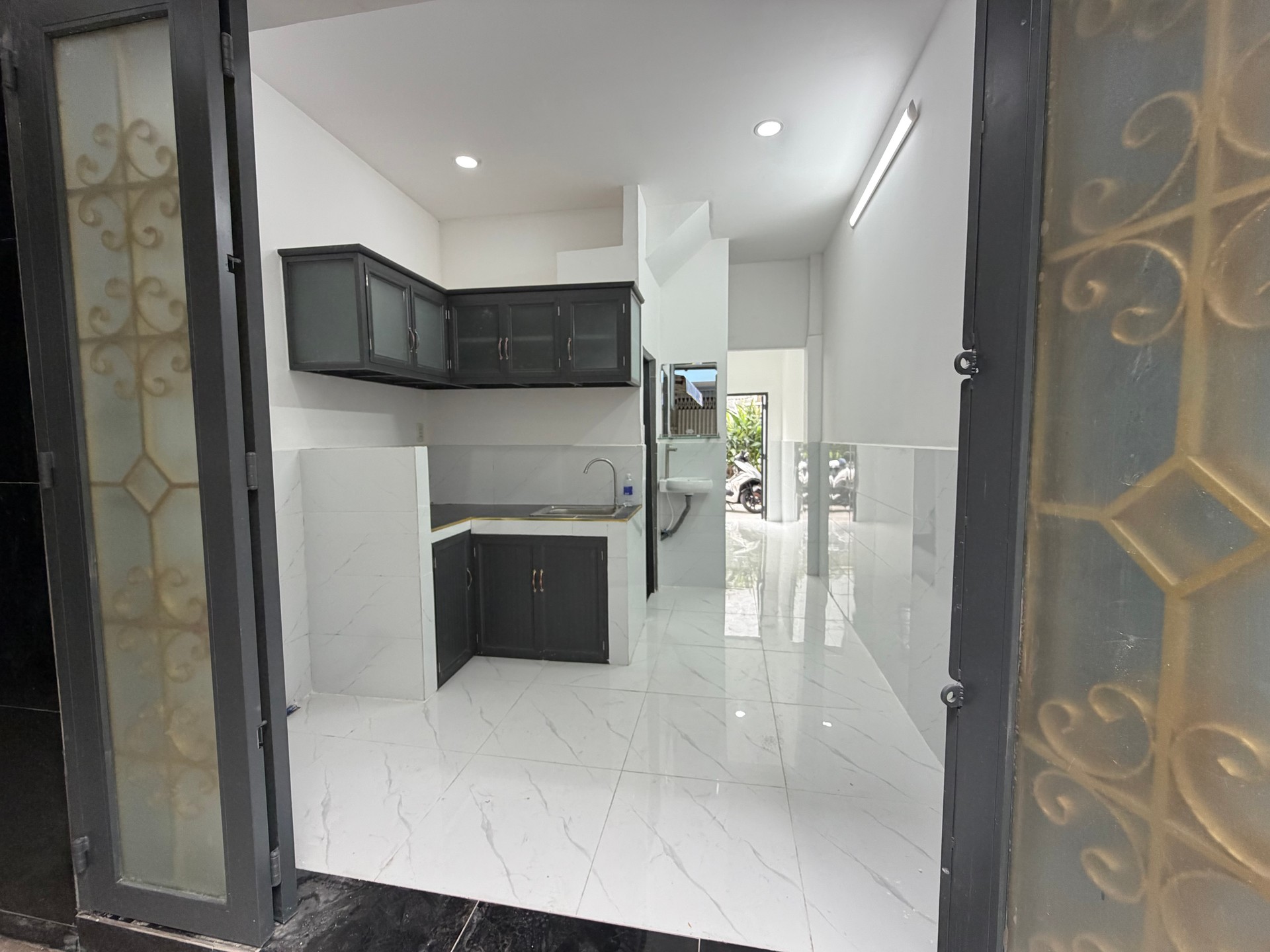 Bán nhà riêng 21m² tại phường Phú Thọ Hòa, Quận Tân Phú, 2 tầng hai mặt hẻm thoáng