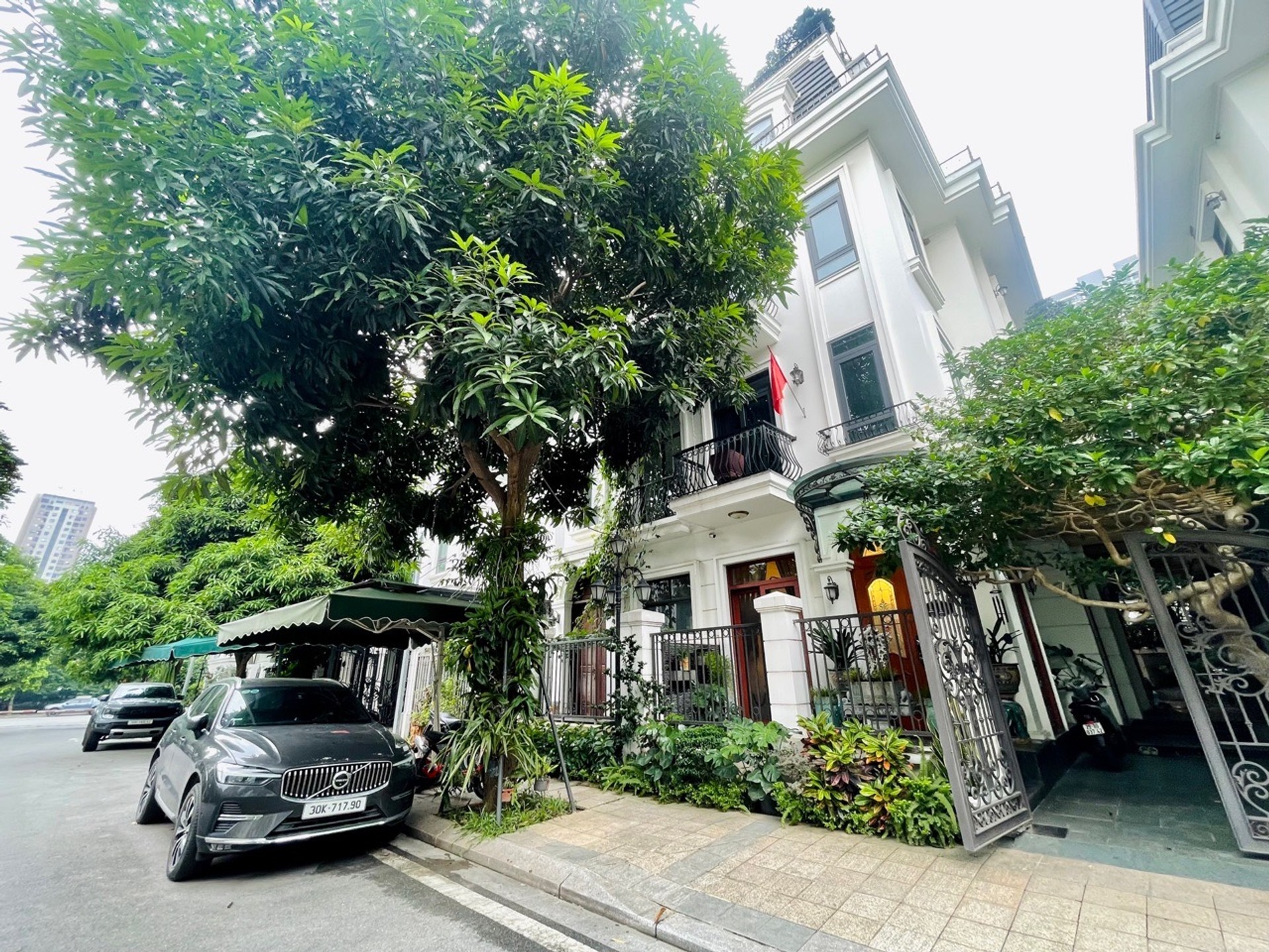 Biệt thự Vinhomes Greenbay Lương Thế Vinh