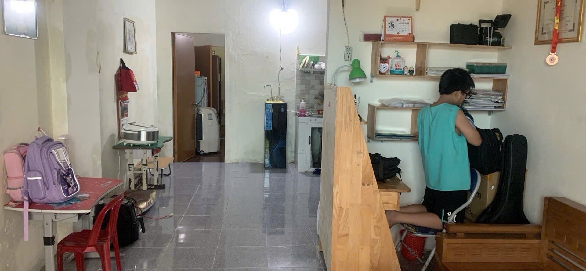 🔥 NHÀ CẤP 4 TRUNG TÂM HÒA KHÁNH – NHỈNH 2 TỶ 🔥
📍 Vị trí cực tiện: sát Trường ĐH Bách Khoa