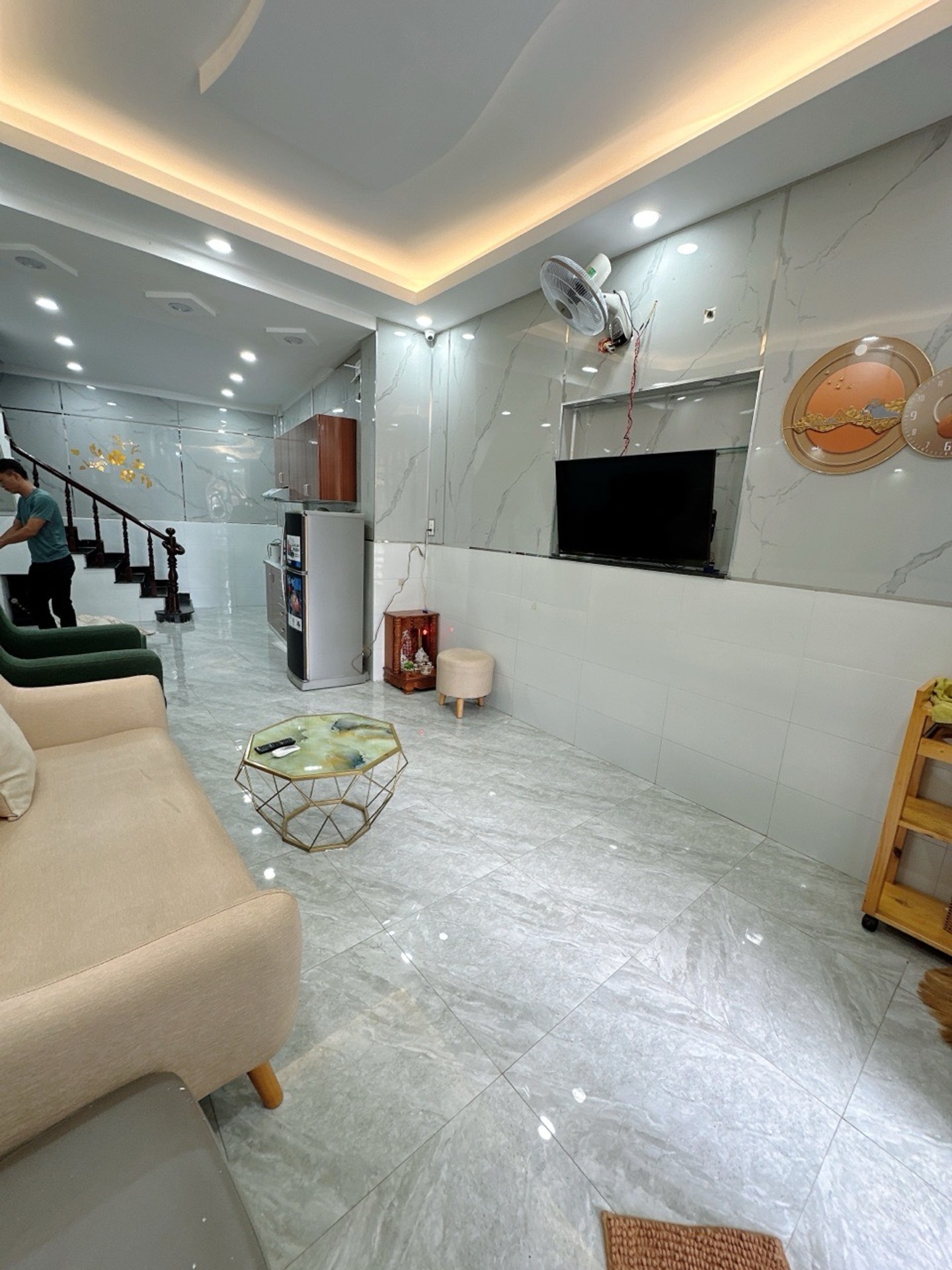 Nhà 2 tầng hẻm xe hơi Quận 3, giá bất ngờ chỉ 7.1 tỷ