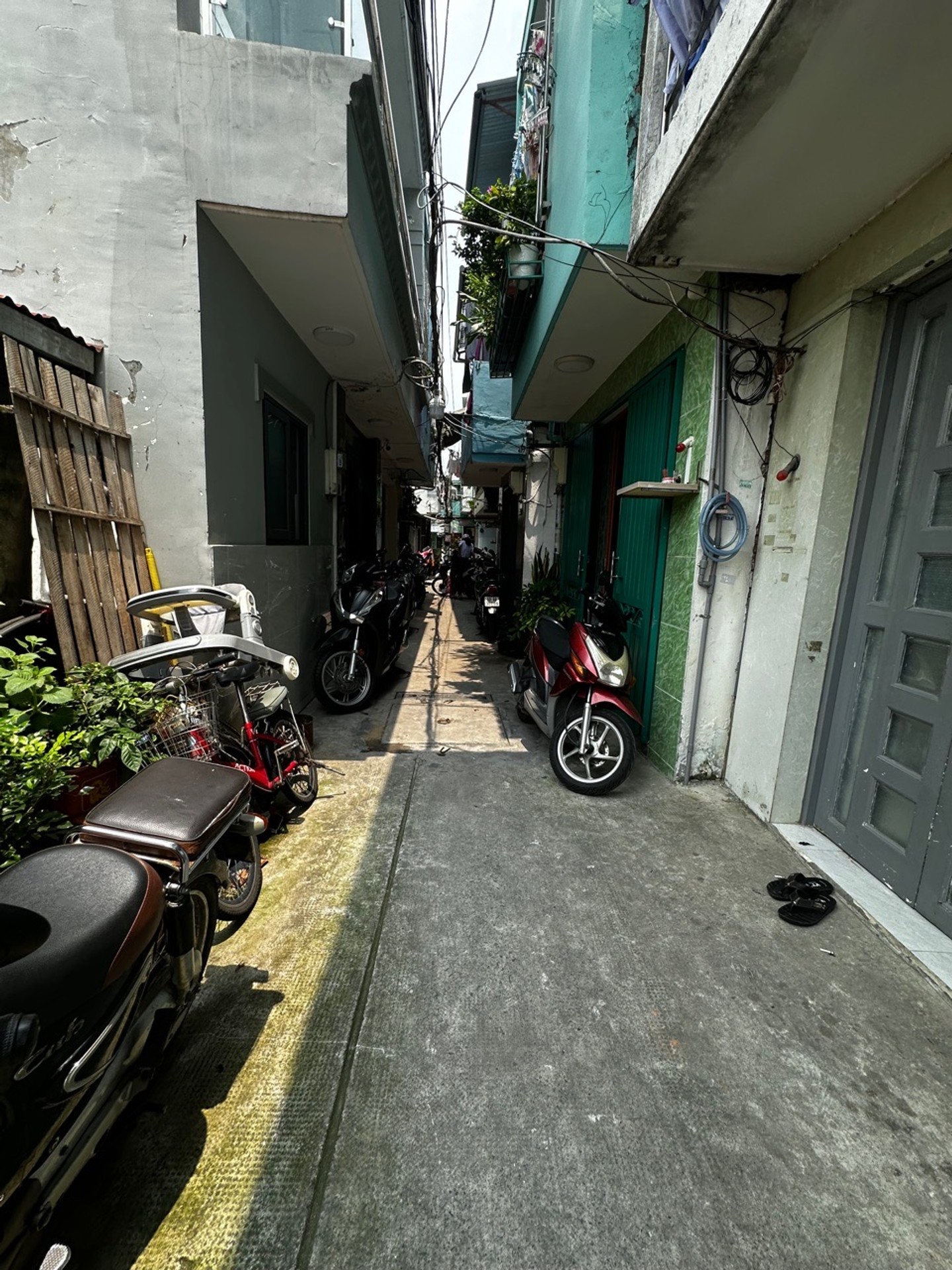 Nhà nhỏ xinh sổ hồng riêng quận 8, vào ở ngay