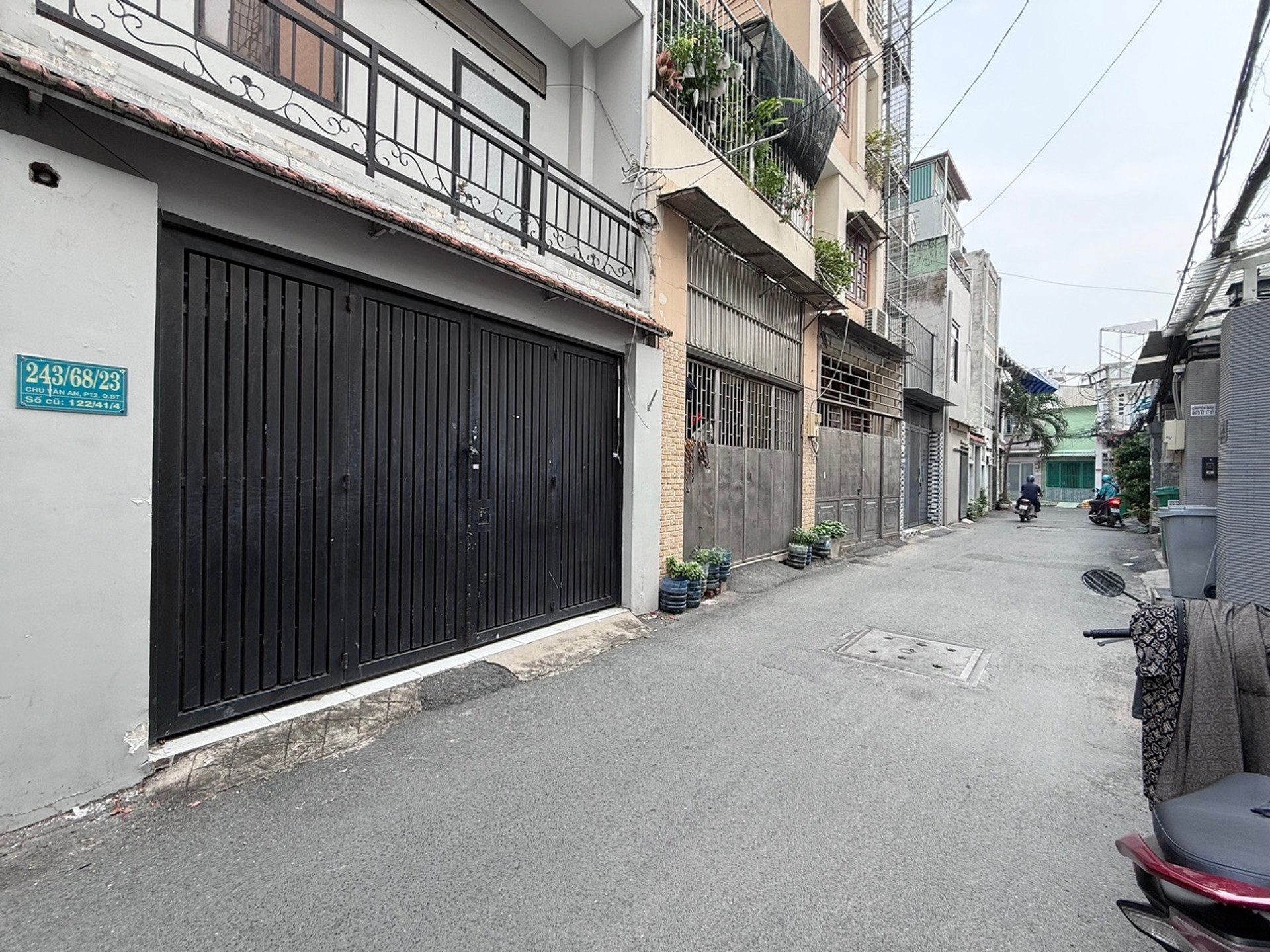 Bán nhà riêng 31m2 tại Bình Thạnh, hẻm xe hơi Bùi Đình Tuý, sổ hồng chính chủ