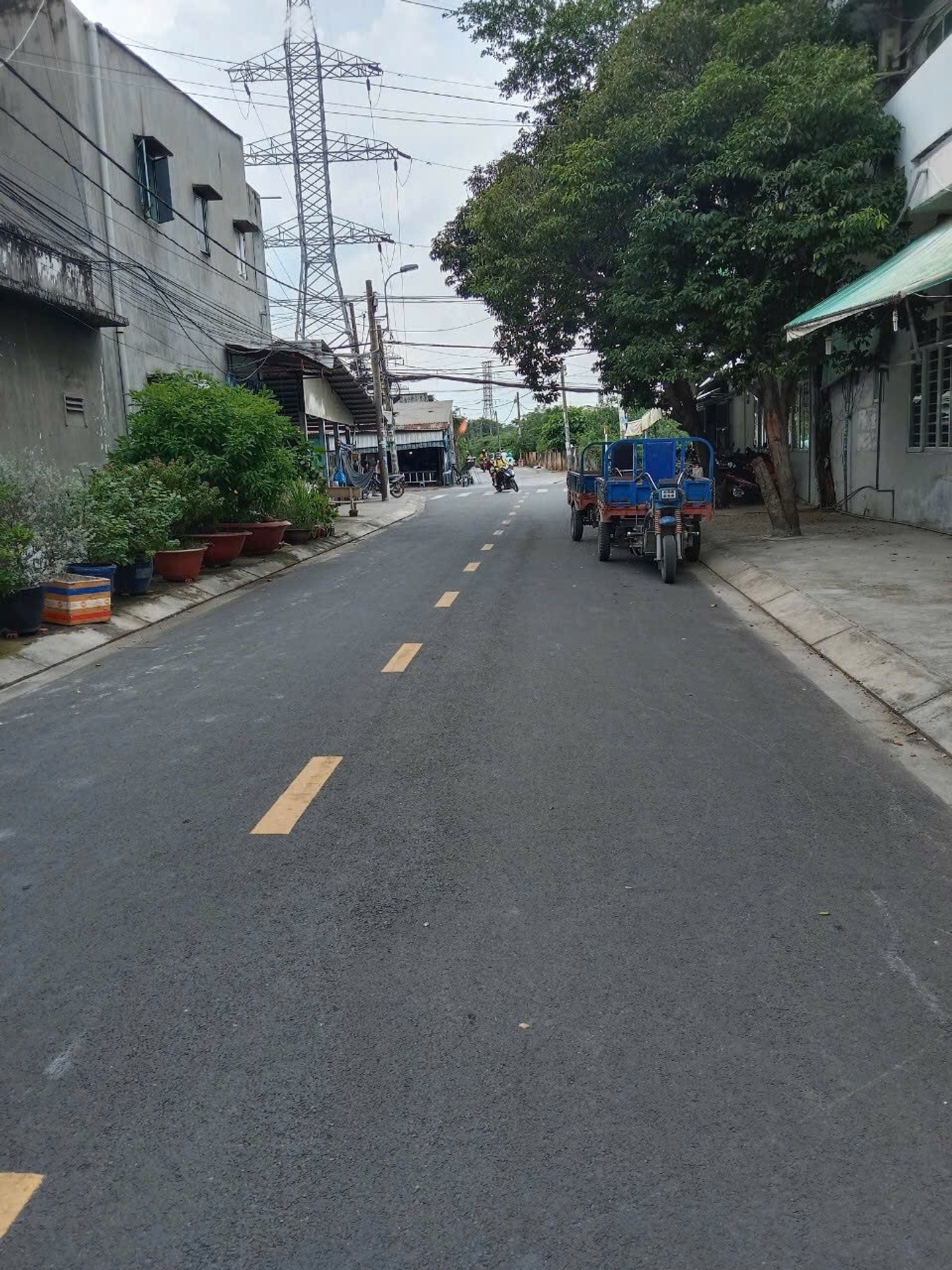 Nhà riêng 4 tầng 5PN 2 mặt tiền hẻm xe hơi Bùi Minh Trực Quận 8 giá 15,5 tỷ