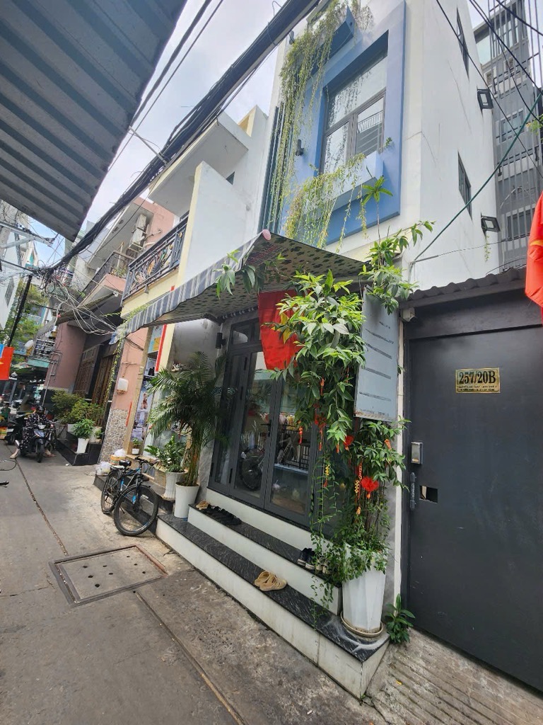 NGUYỄN THỊ THẬP - CĂN HỘ DỊCH VỤ CAO CẤP – FULL NỘI THẤT XỊN – DÒNG TIỀN 45TR/THÁNG - GIÁ RẺ 6,X Đ