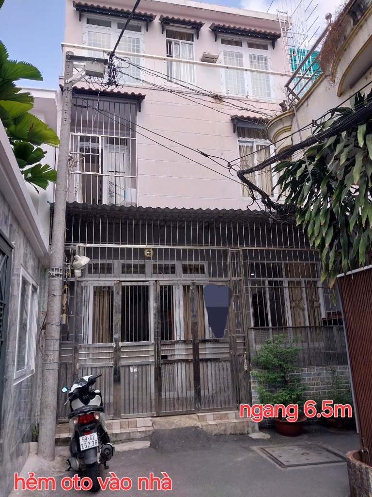 Bán nhà riêng 3 tầng phường 8 quận Gò Vấp hẻm ôtô, mặt tiền 6.5m