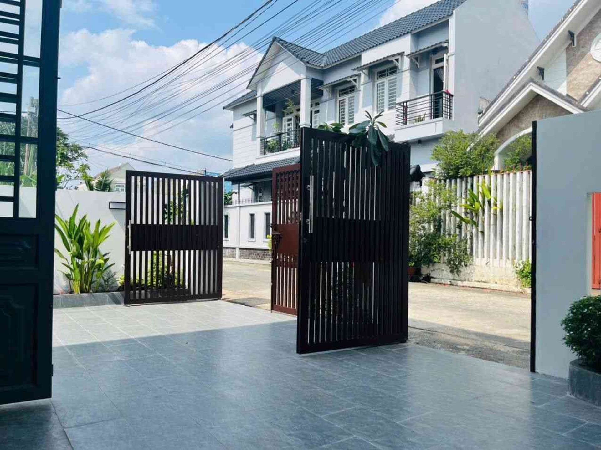 Nhà đẹp mới xây tại Xuân Thới Sơn - Cơ hội sở hữu ngay giá tốt